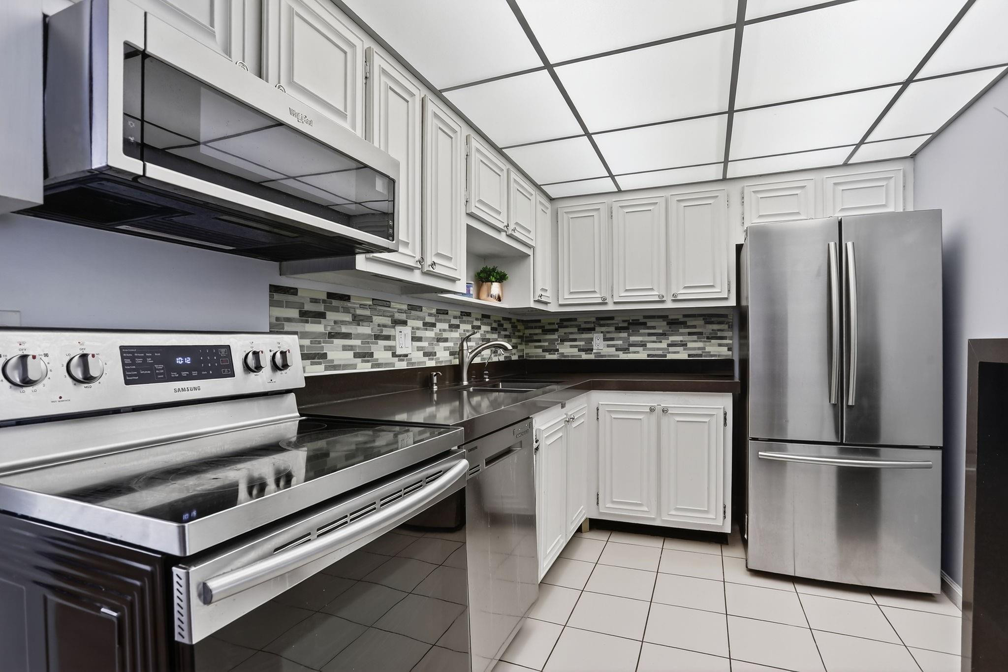 Deerfield Pines Condo - Residential