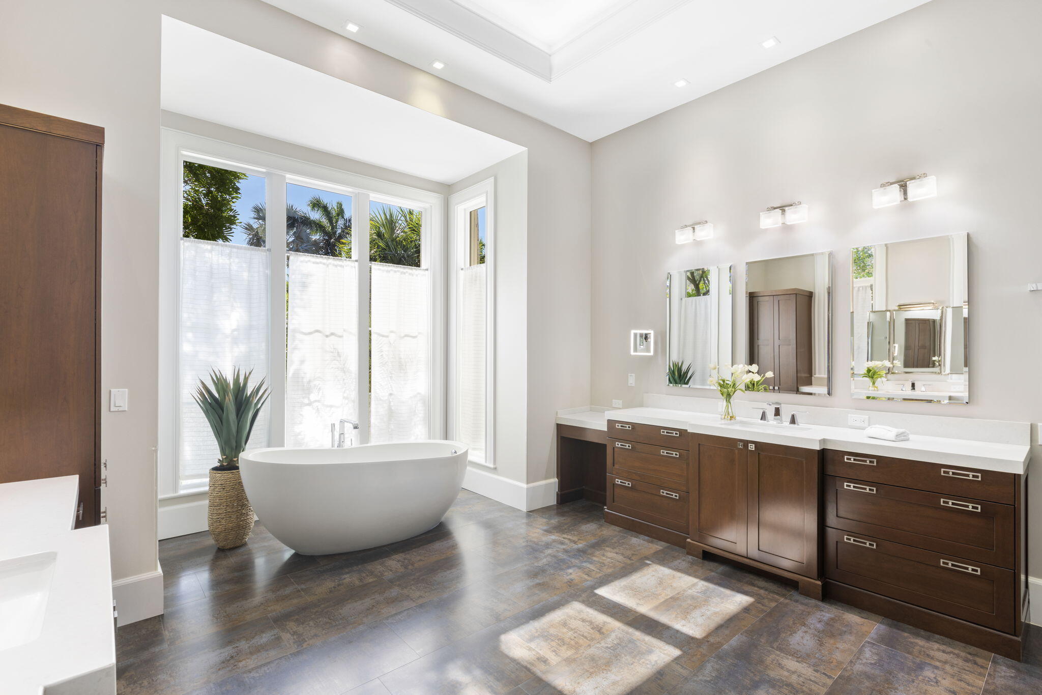 OLD PALM 4 - Residential