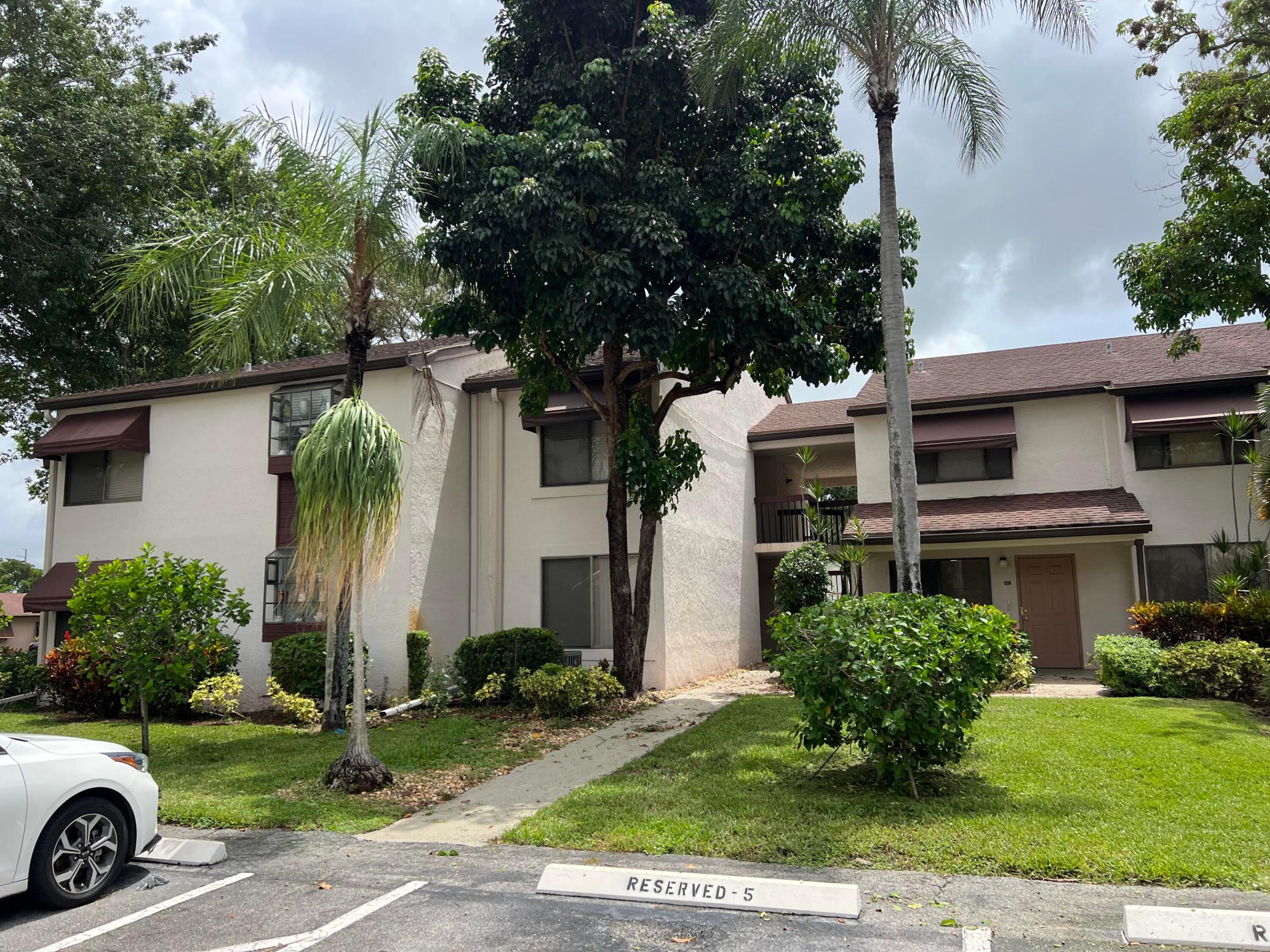BANYAN SPRINGS - Residential