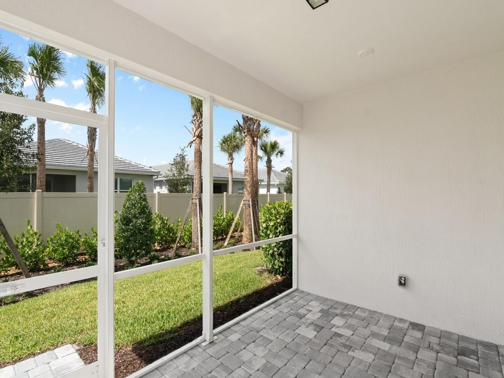 HARBOR ISLE PHASE 1 - Residential Lease