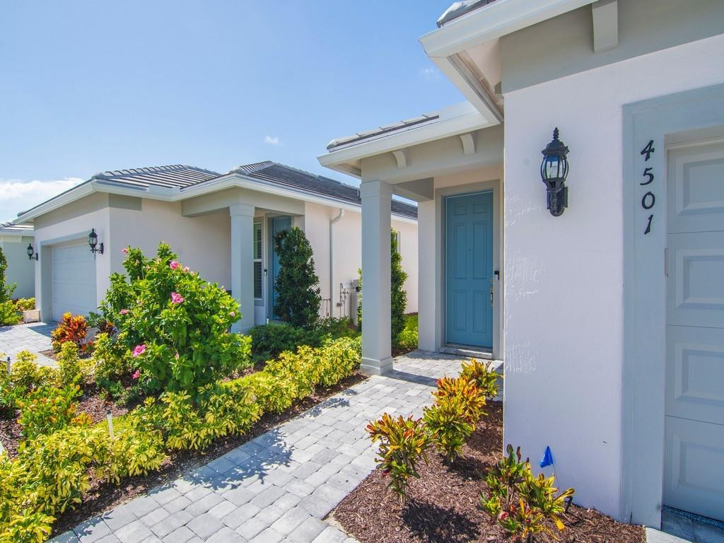 HARBOR ISLE PHASE 1 - Residential Lease