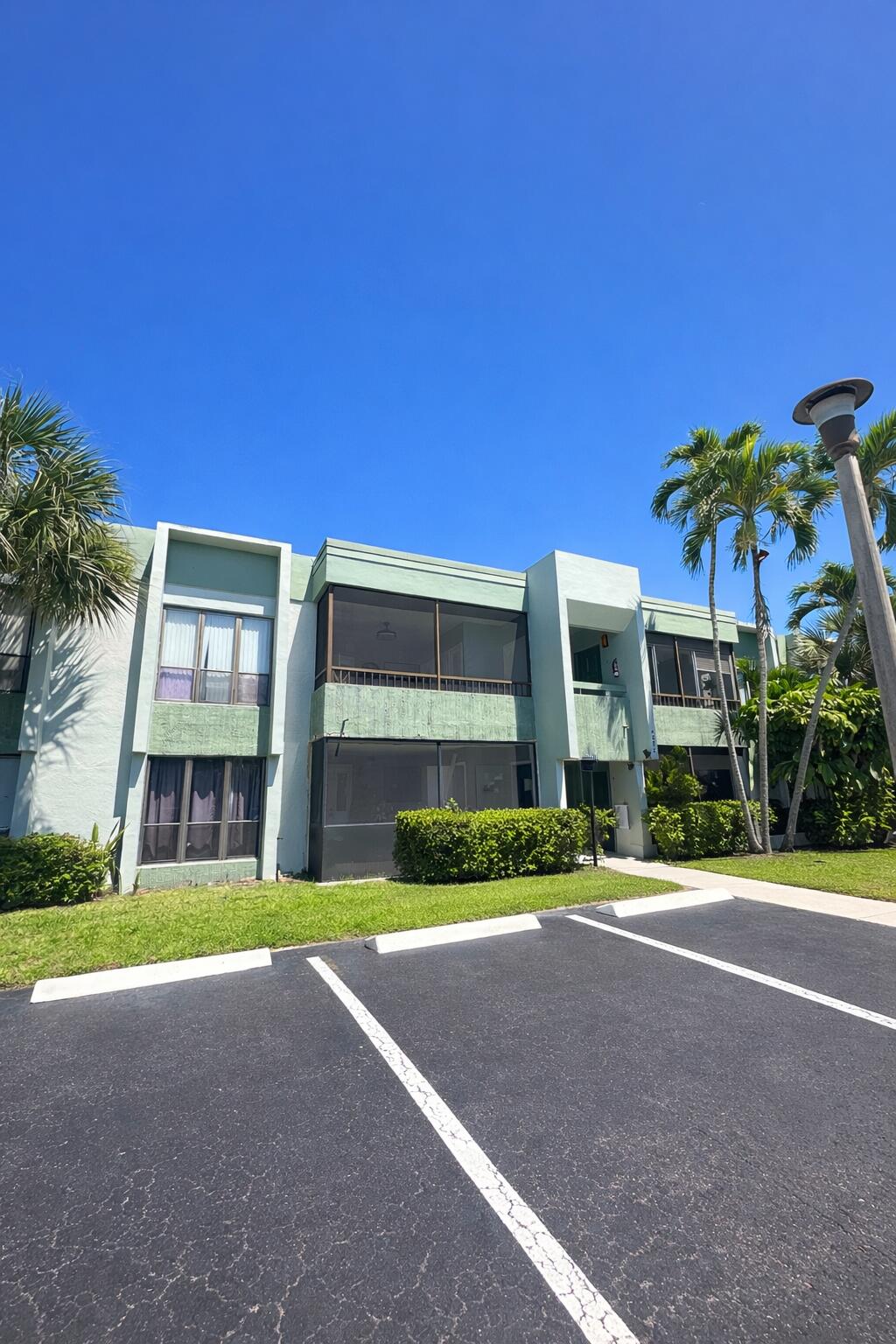 PEBBLE SPRINGS CONDOMINIUM - Residential