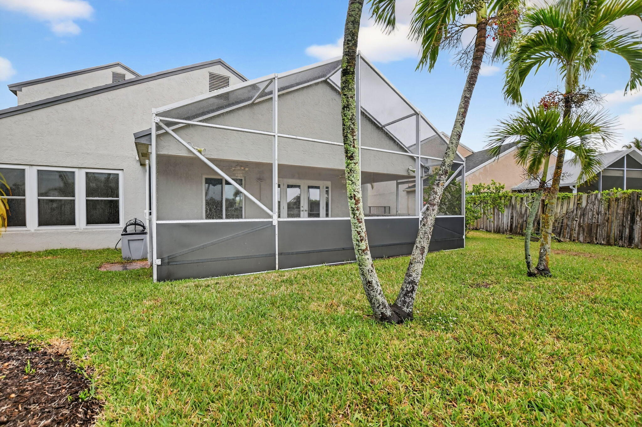 BOCA WINDS PAR F - Residential