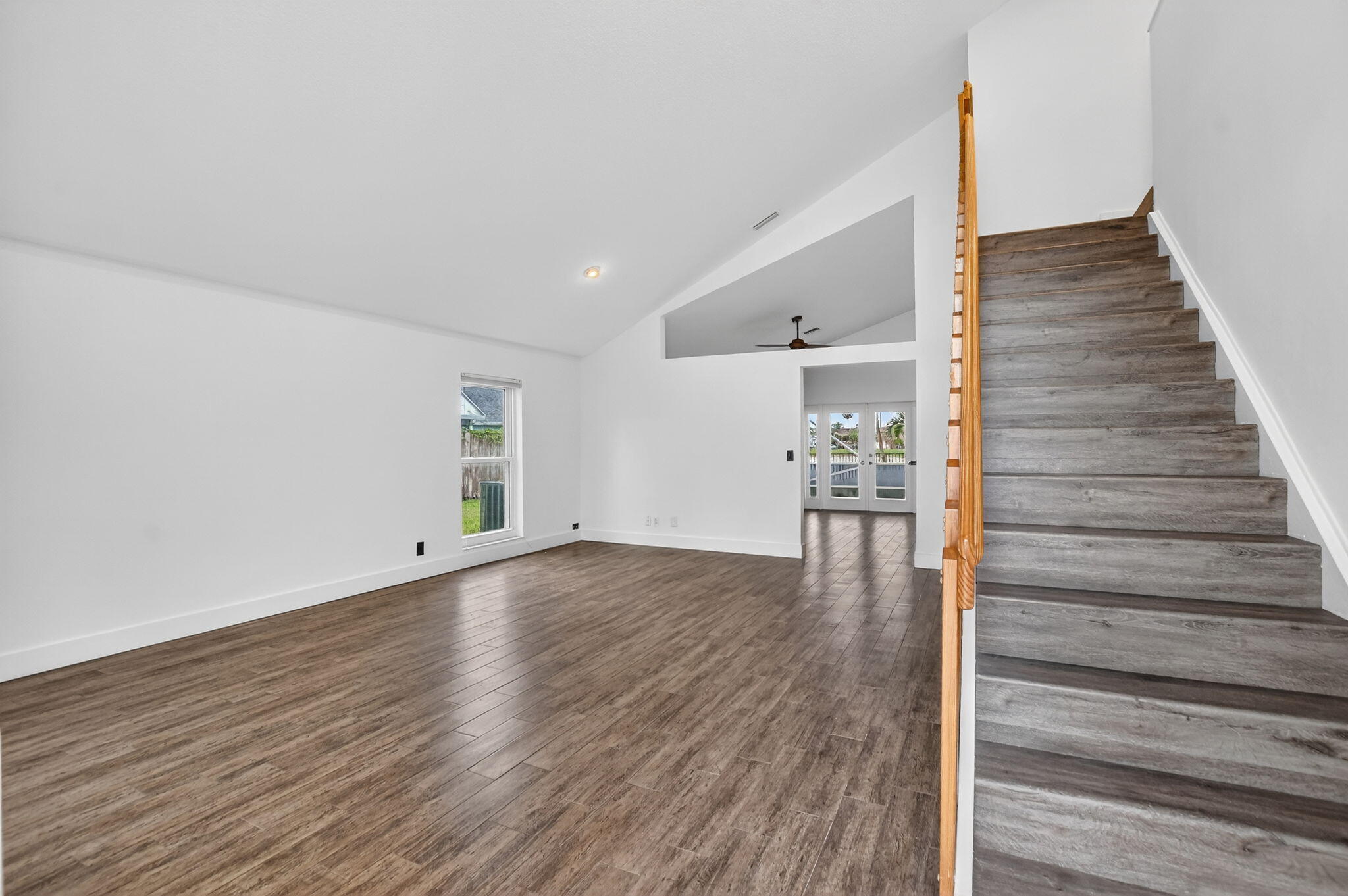 BOCA WINDS PAR F - Residential