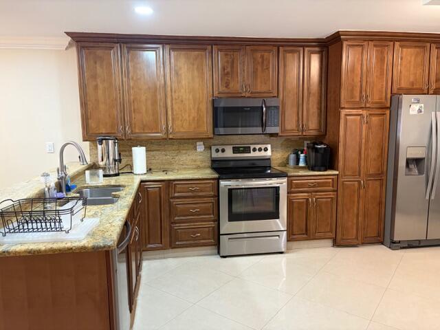 BOCA PATIO VLG - Residential