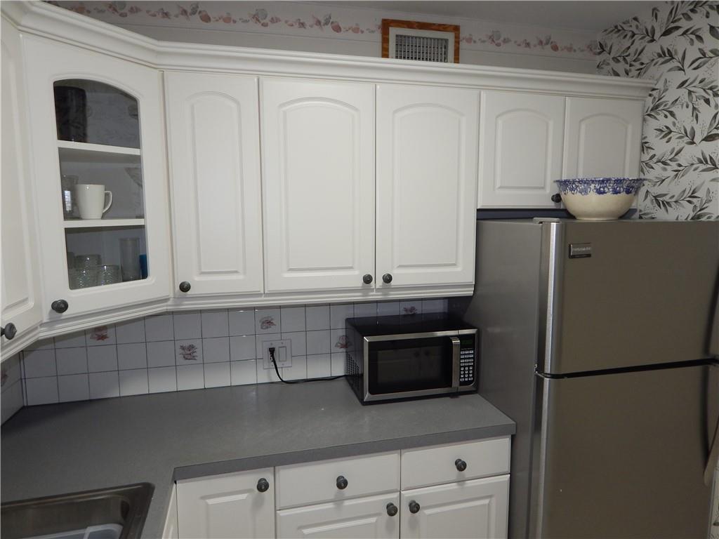 LE COTILLION CO-OP - Residential