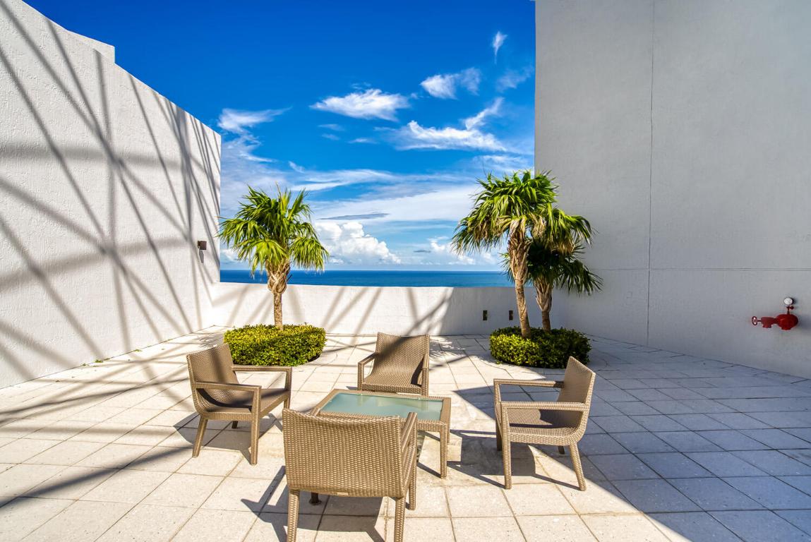OCEAN THREE - Residential