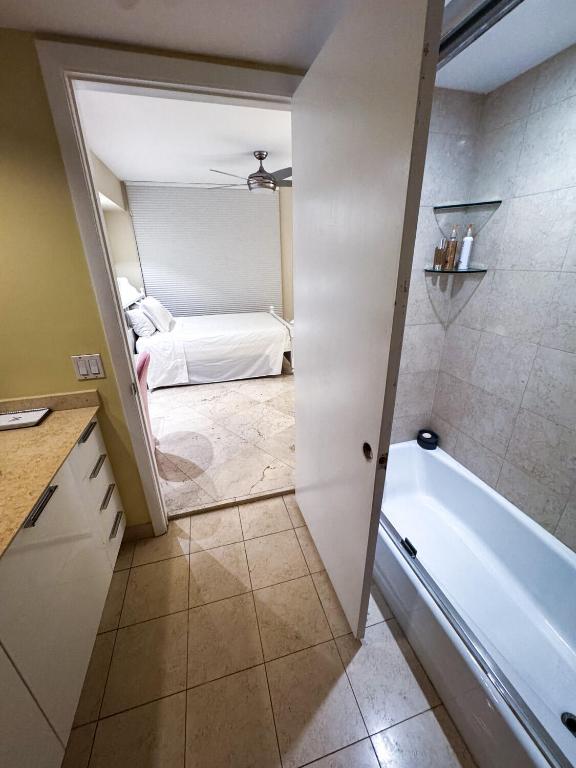 OCEAN THREE - Residential