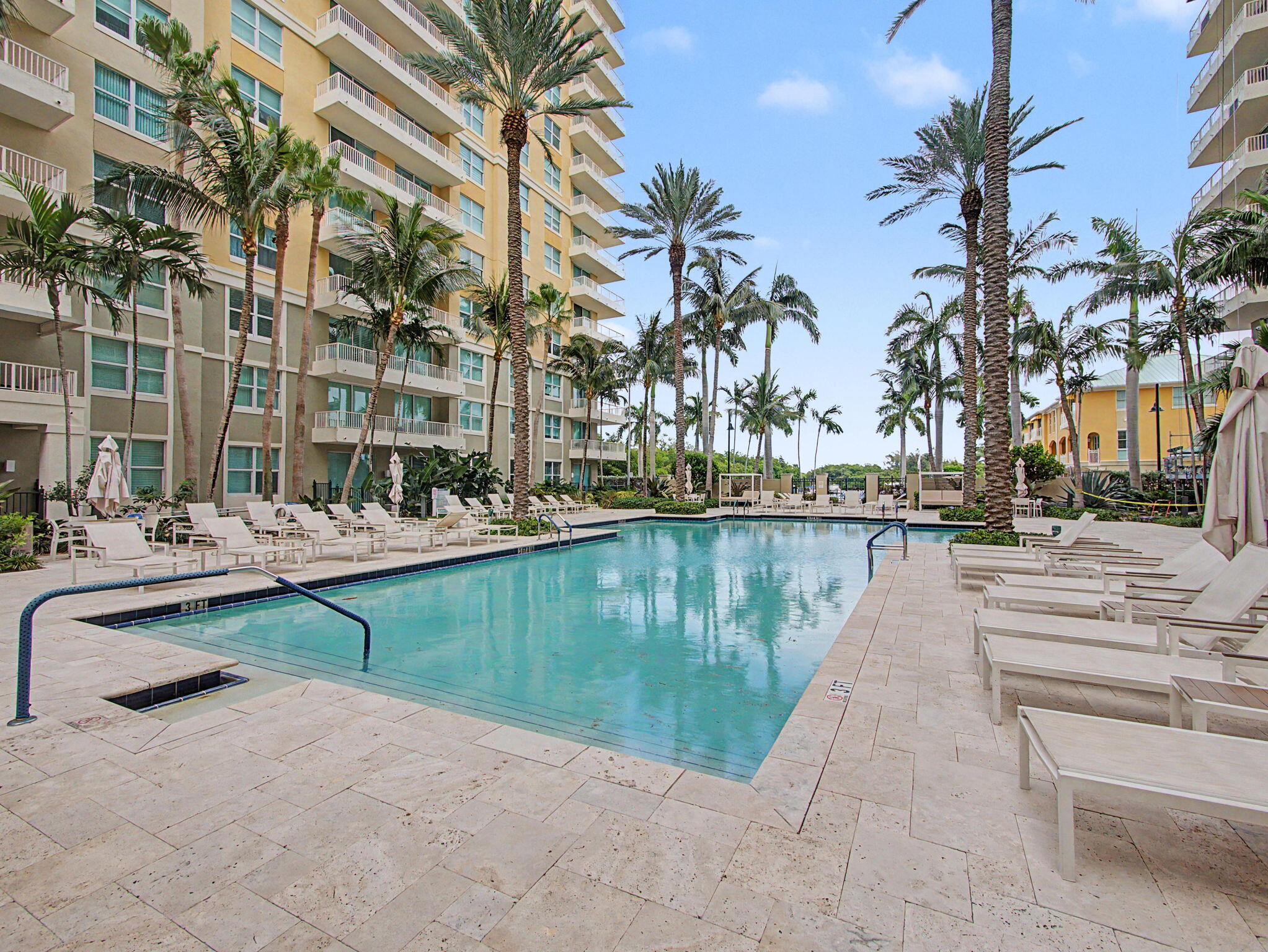 MARINA VILLAGE AT BOYNTON BEACH CONDO - Residential