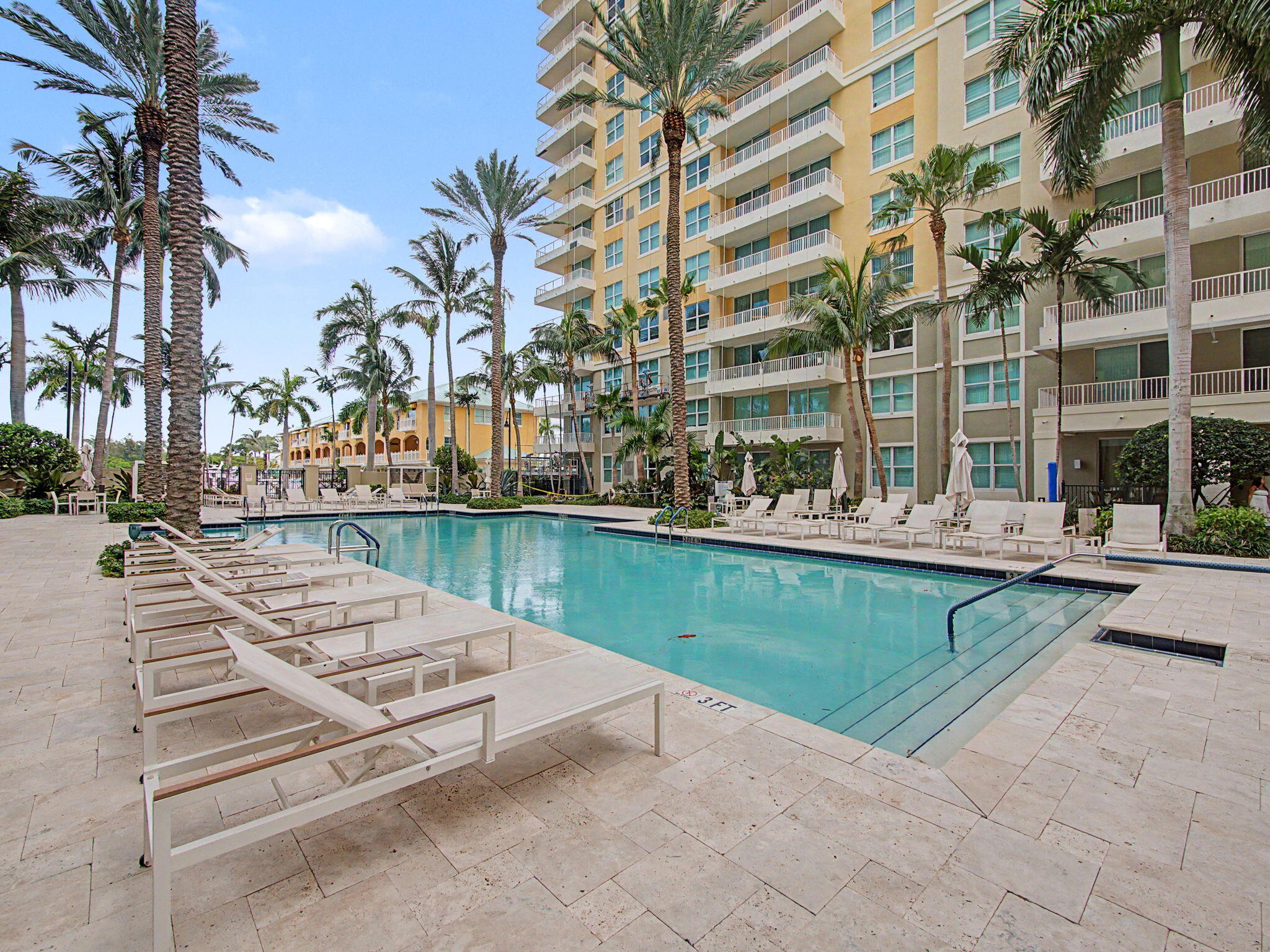 MARINA VILLAGE AT BOYNTON BEACH CONDO - Residential