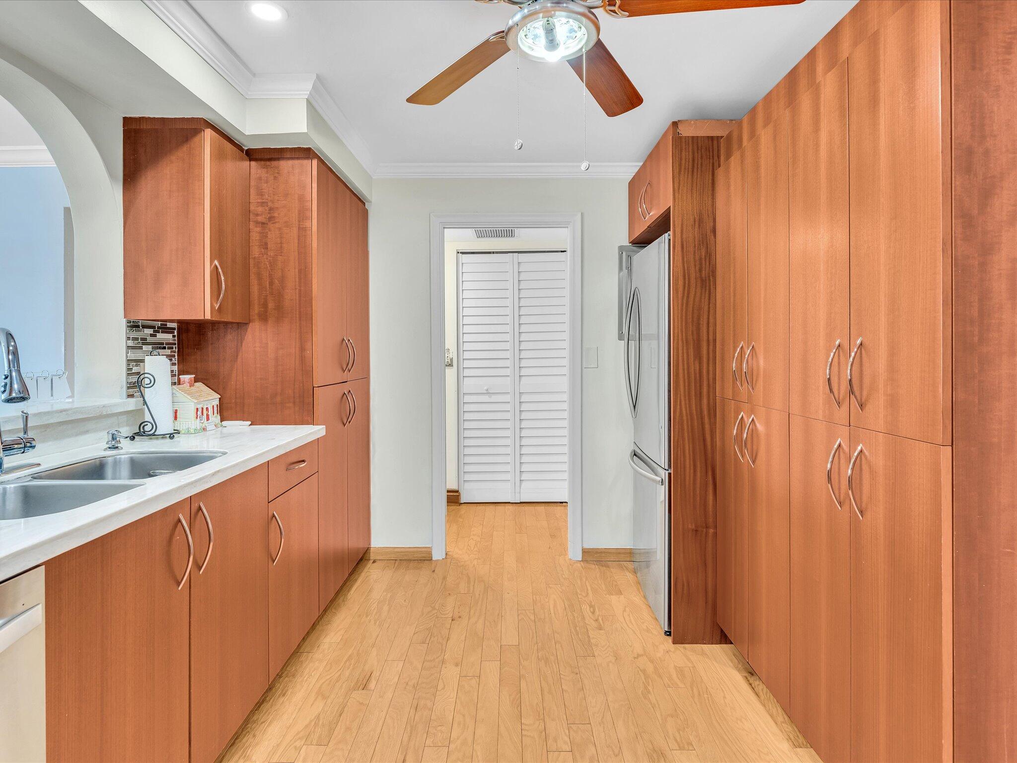 OPAL TOWERS CONDO - Residential