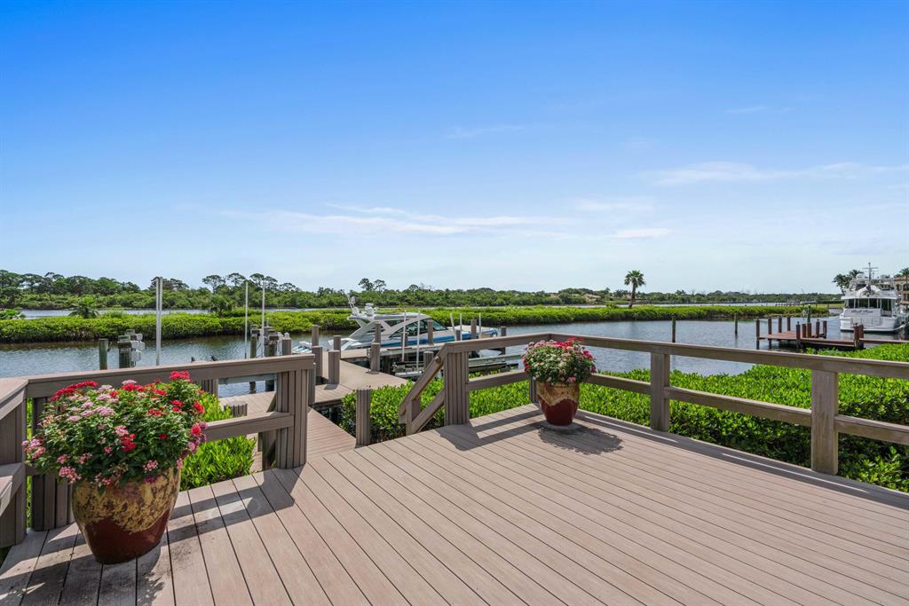 Admirals Cove - Residential