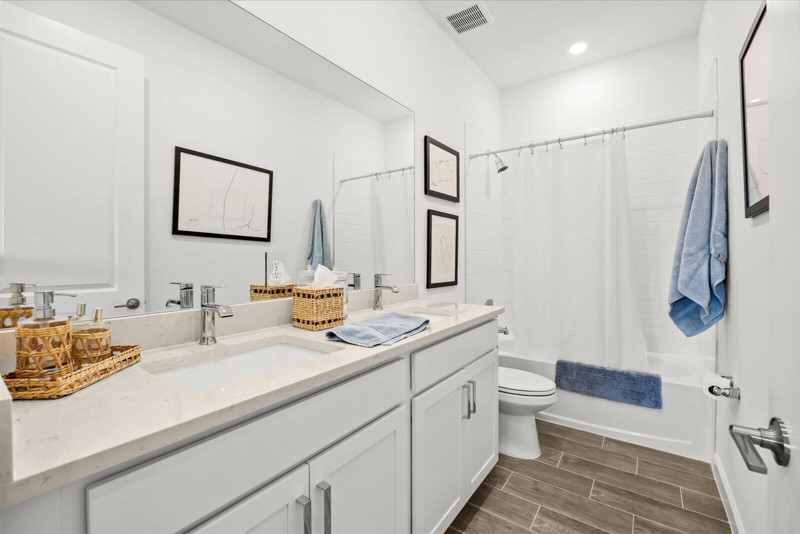 TESORO PLAT NO 20 - Residential