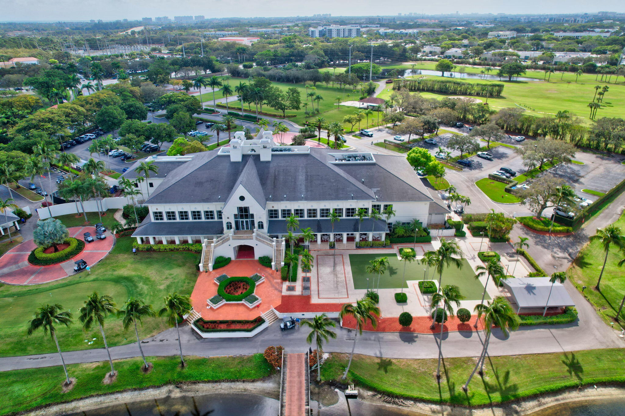 EASTBROOKE COACH HOMES CONDO - Residential