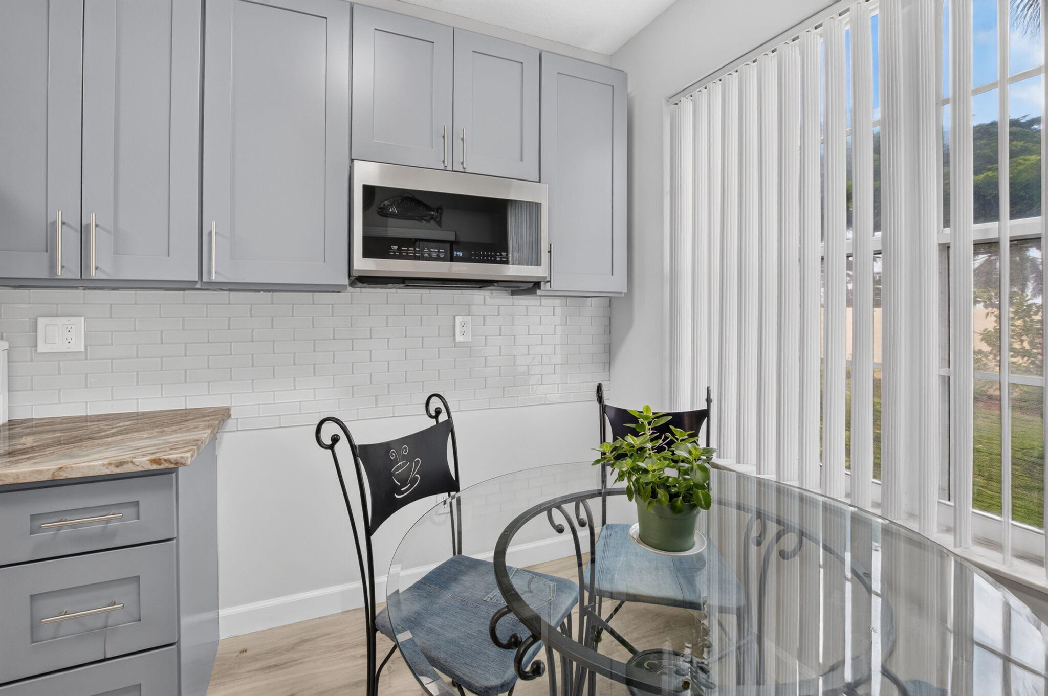 EASTBROOKE COACH HOMES CONDO - Residential