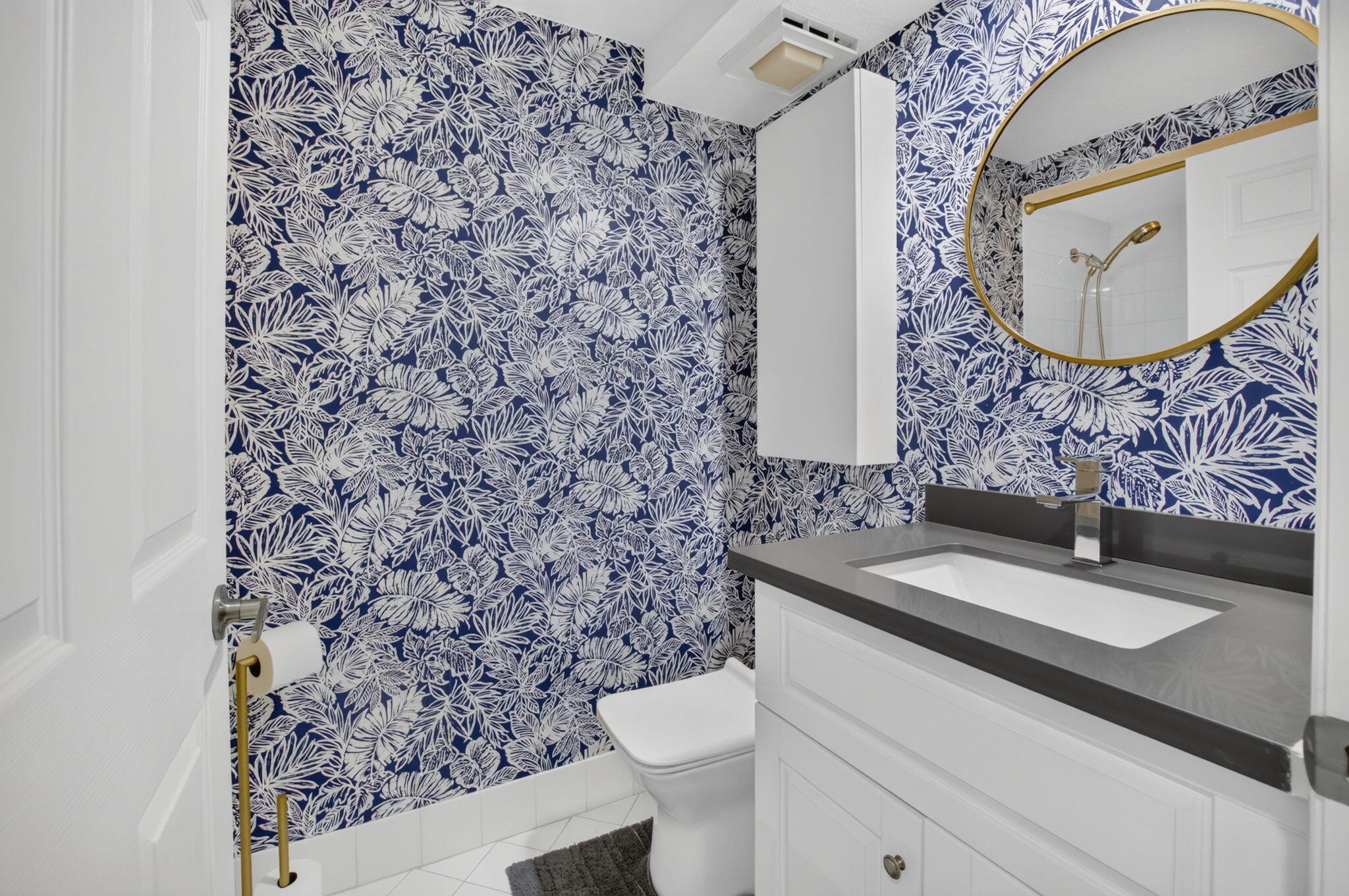 EASTBROOKE COACH HOMES CONDO - Residential