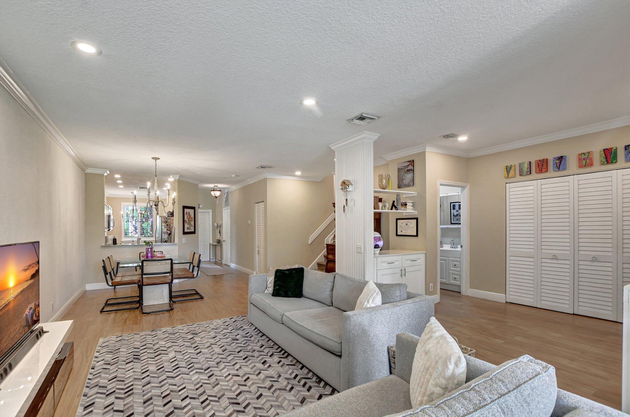 PLUM AT BOCA POINTE CONDOS ONE THRU 15 FILED IN OR - Residential