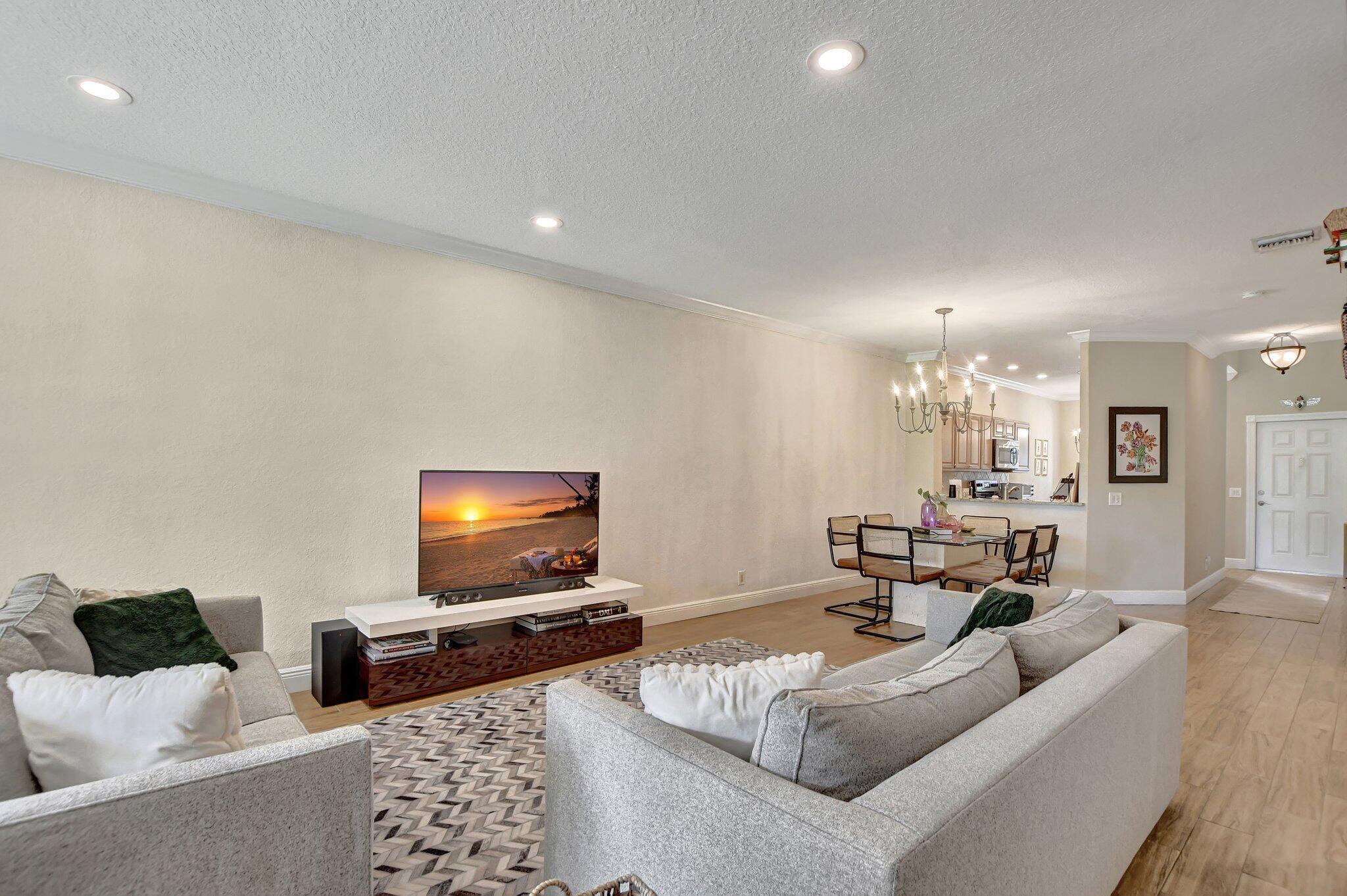 PLUM AT BOCA POINTE CONDOS ONE THRU 15 FILED IN OR - Residential