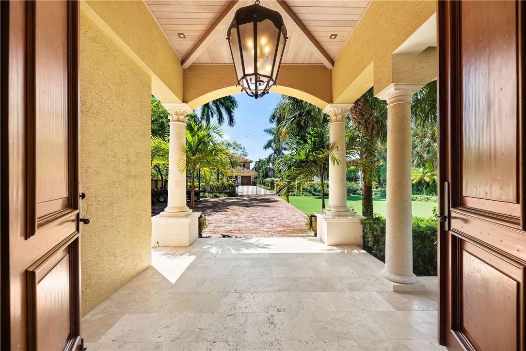 Las Olas Isles - Residential