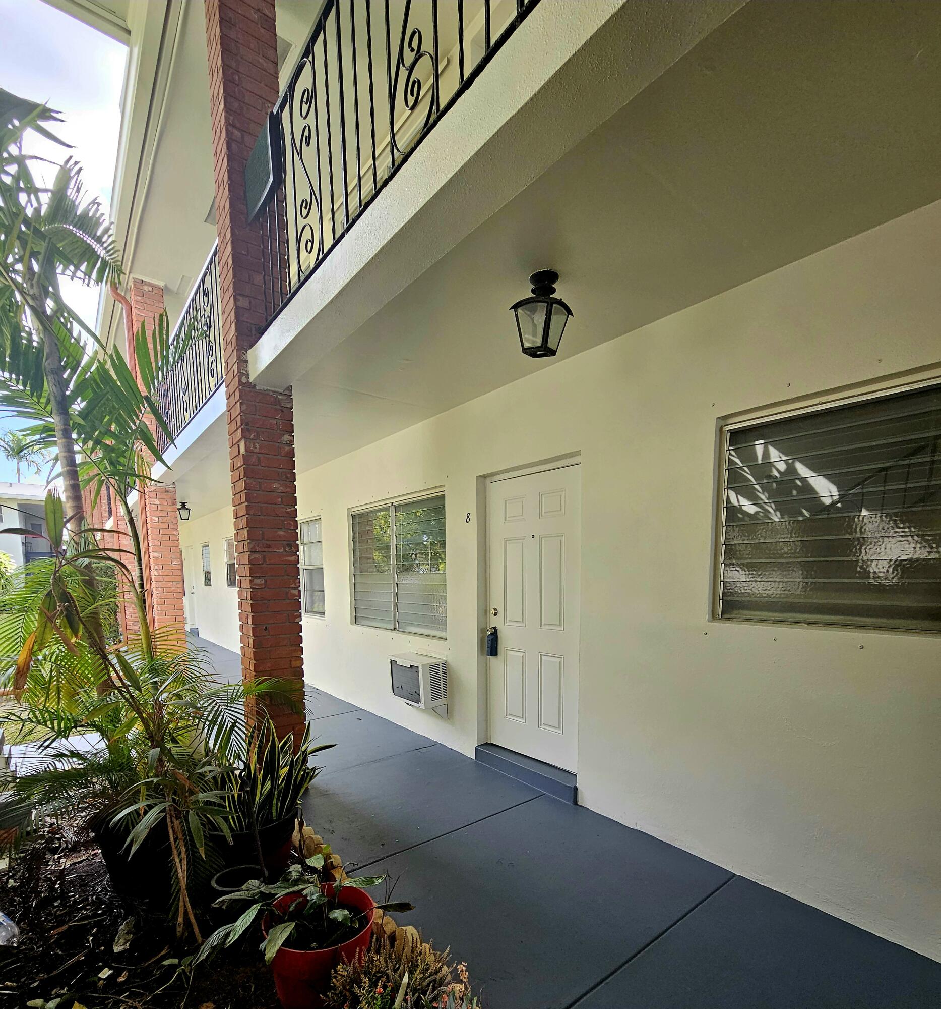 SUBURBANITE SQUARE I CO-OP - Residential