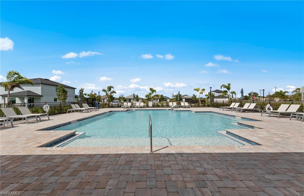 WHISPERING LAKES PHASE 2 - Residential