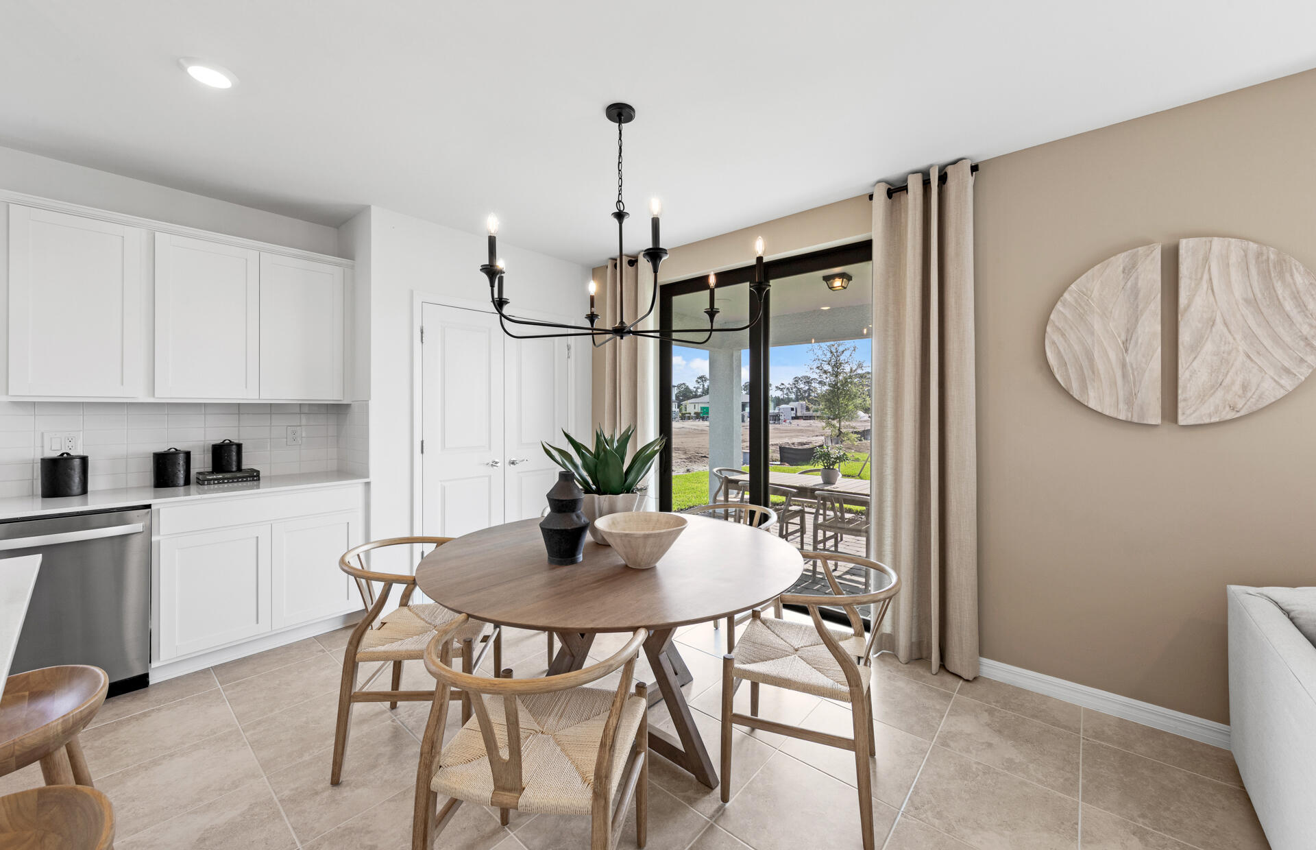 WHISPERING LAKES PHASE 2 - Residential