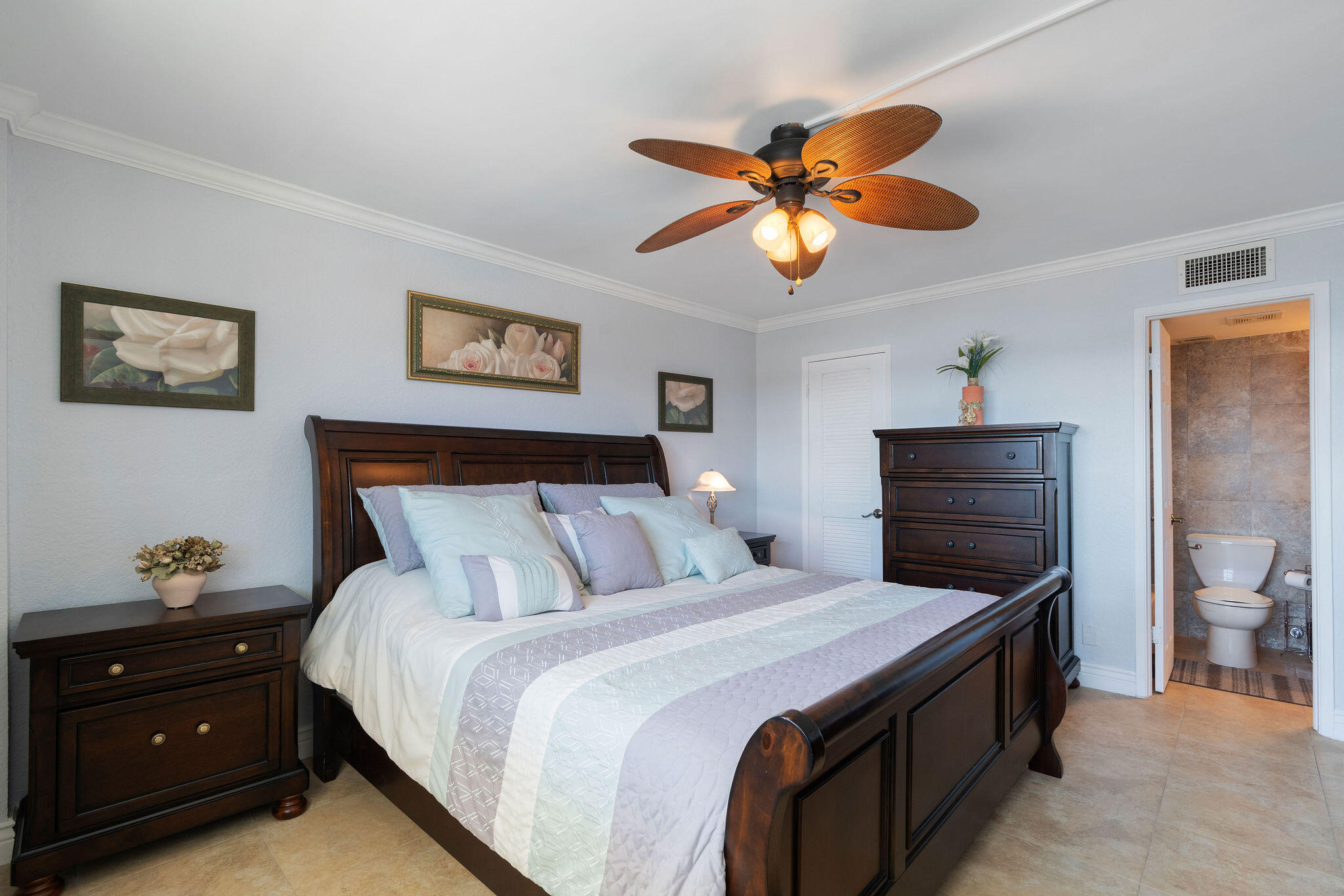 HILLSBORO ISLAND HOUSE CONDO - Residential
