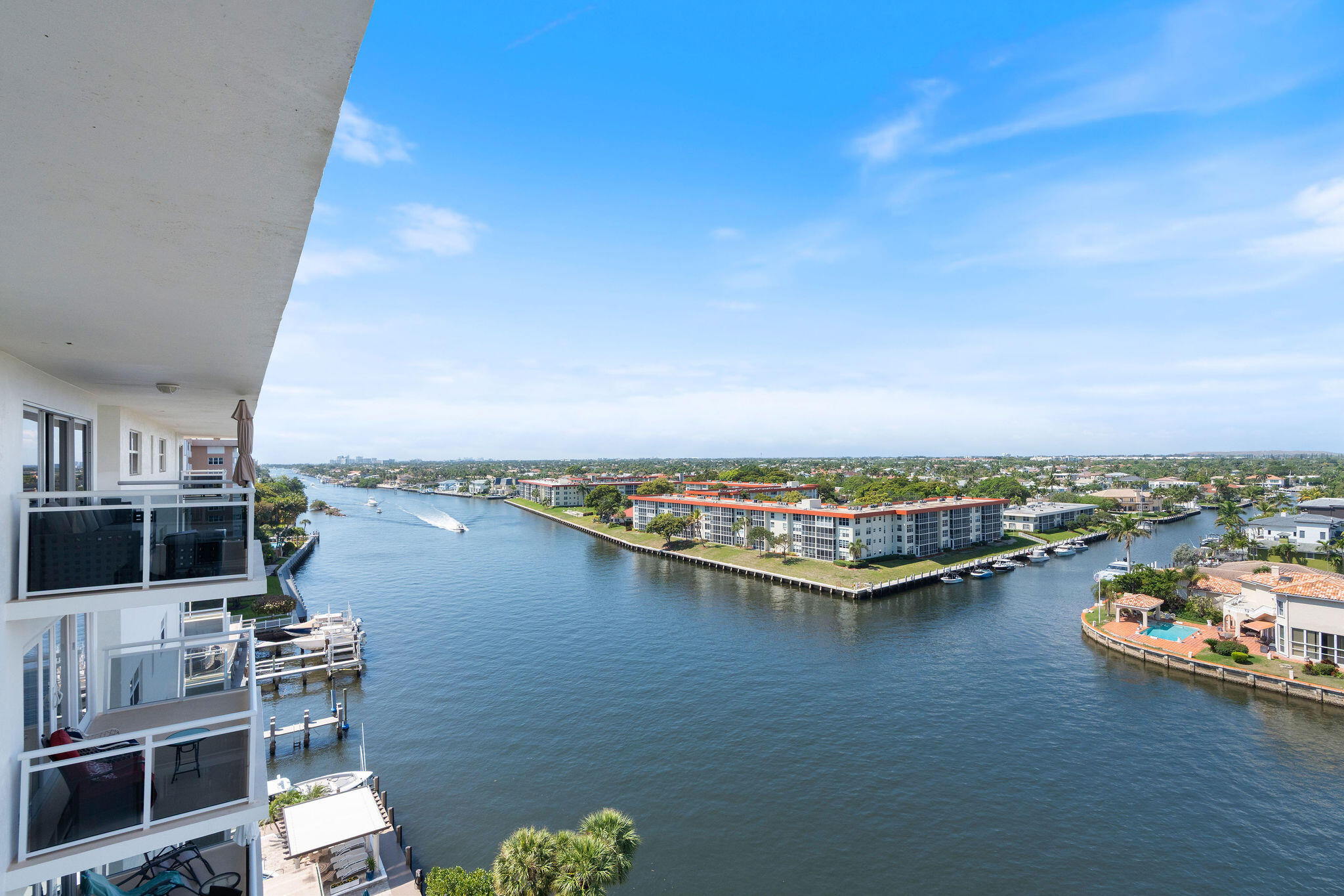 HILLSBORO ISLAND HOUSE CONDO - Residential