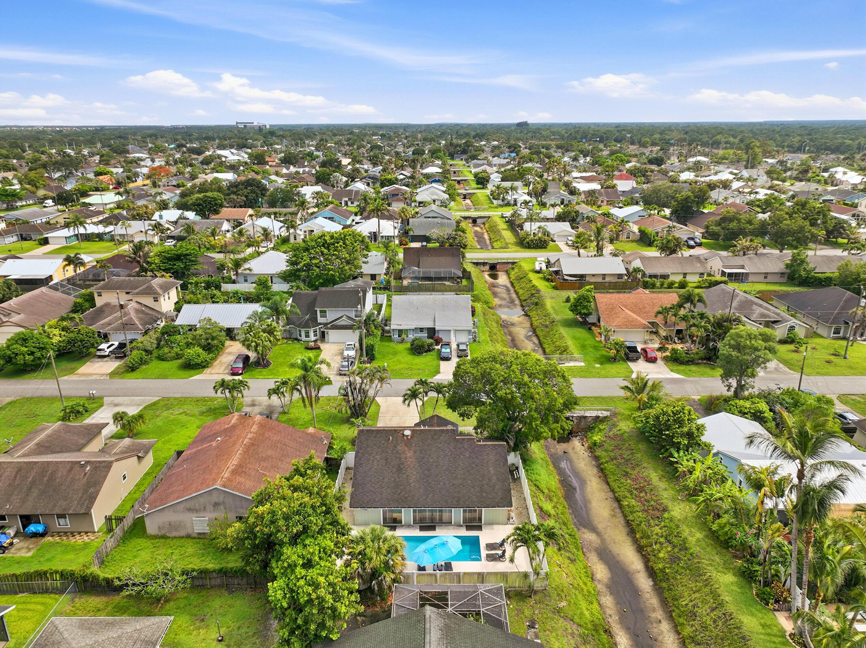 NORTH PALM BEACH HEIGHTS - Residential