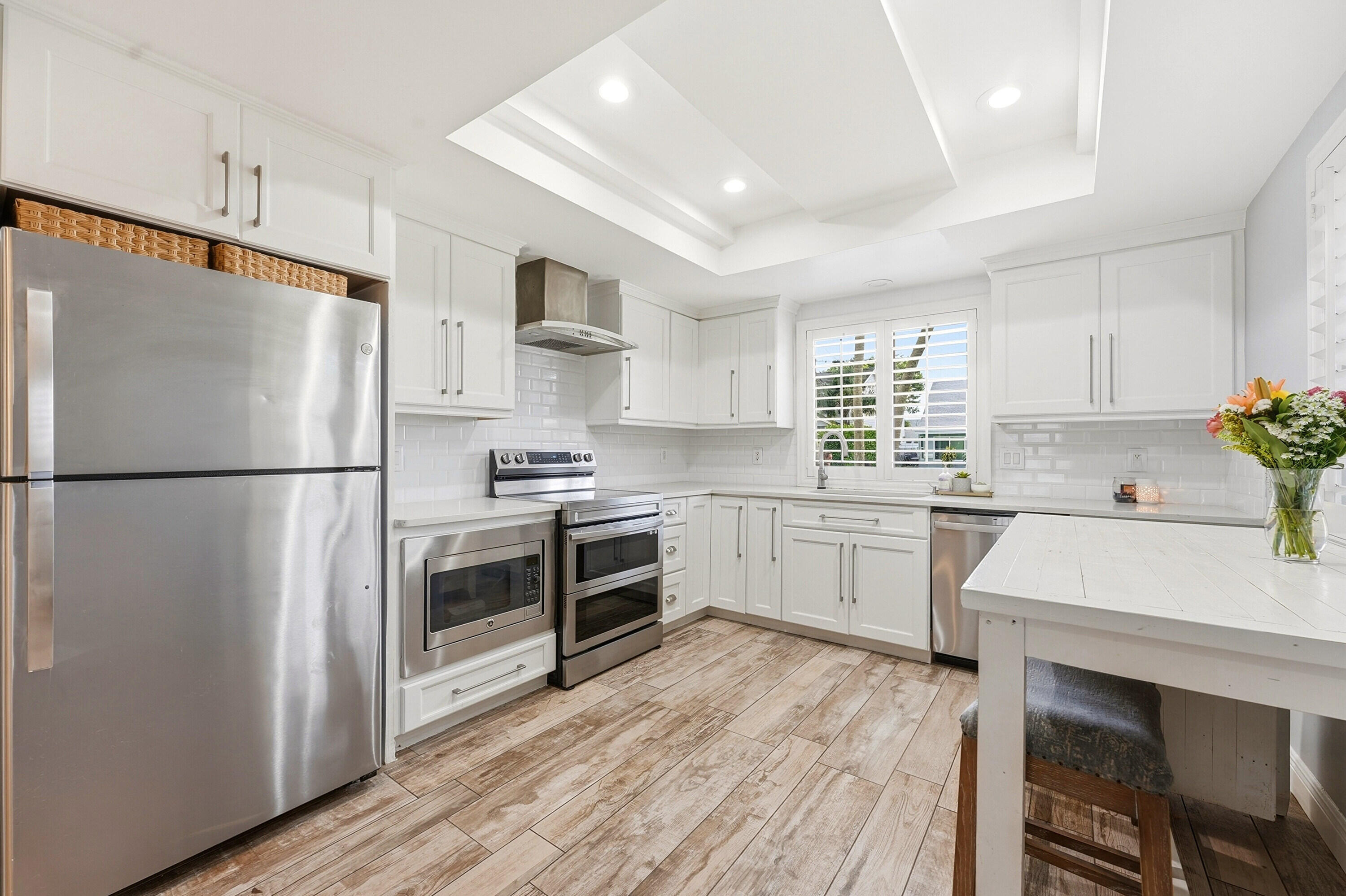 NORTH PALM BEACH HEIGHTS - Residential