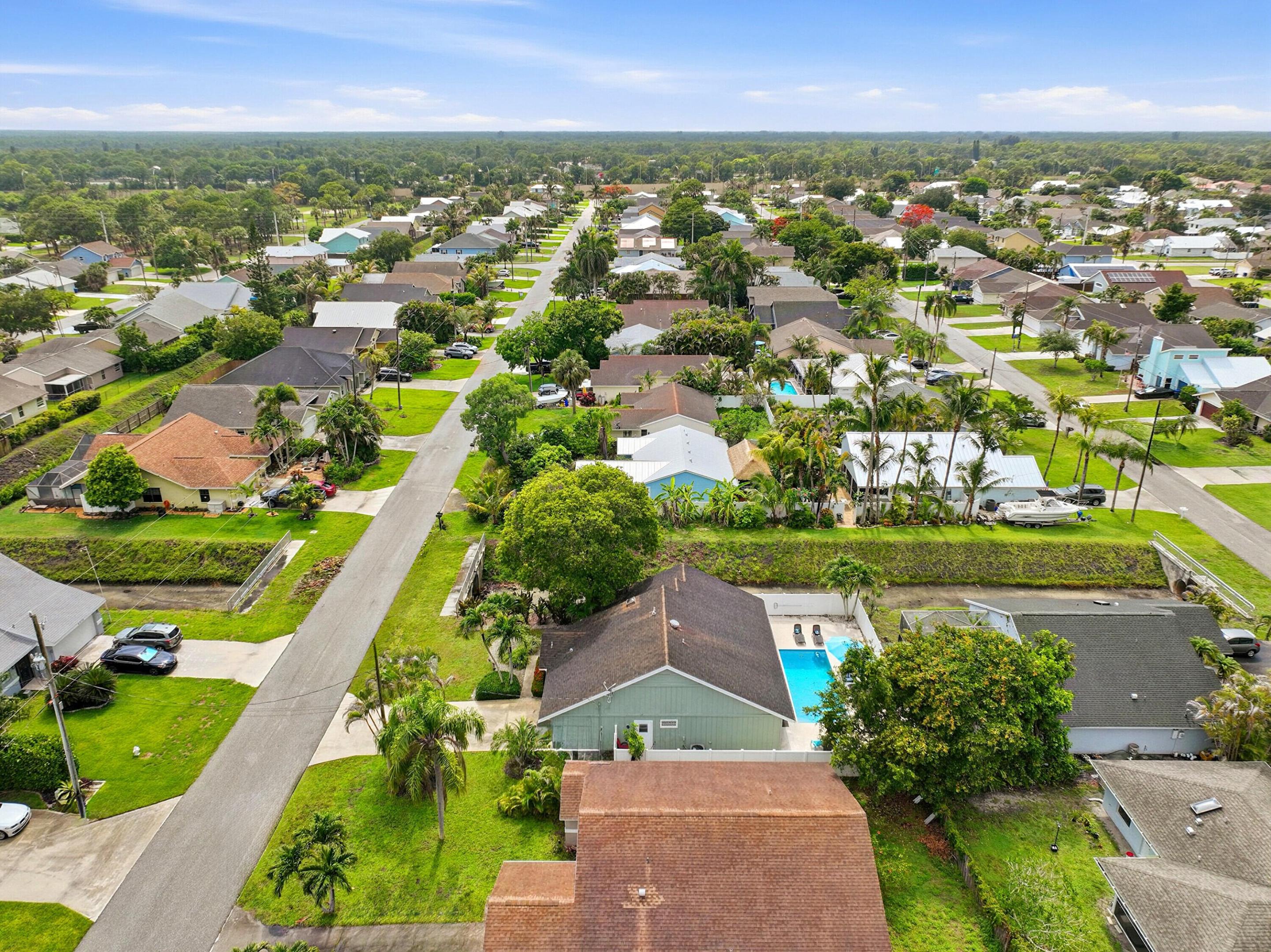 NORTH PALM BEACH HEIGHTS - Residential