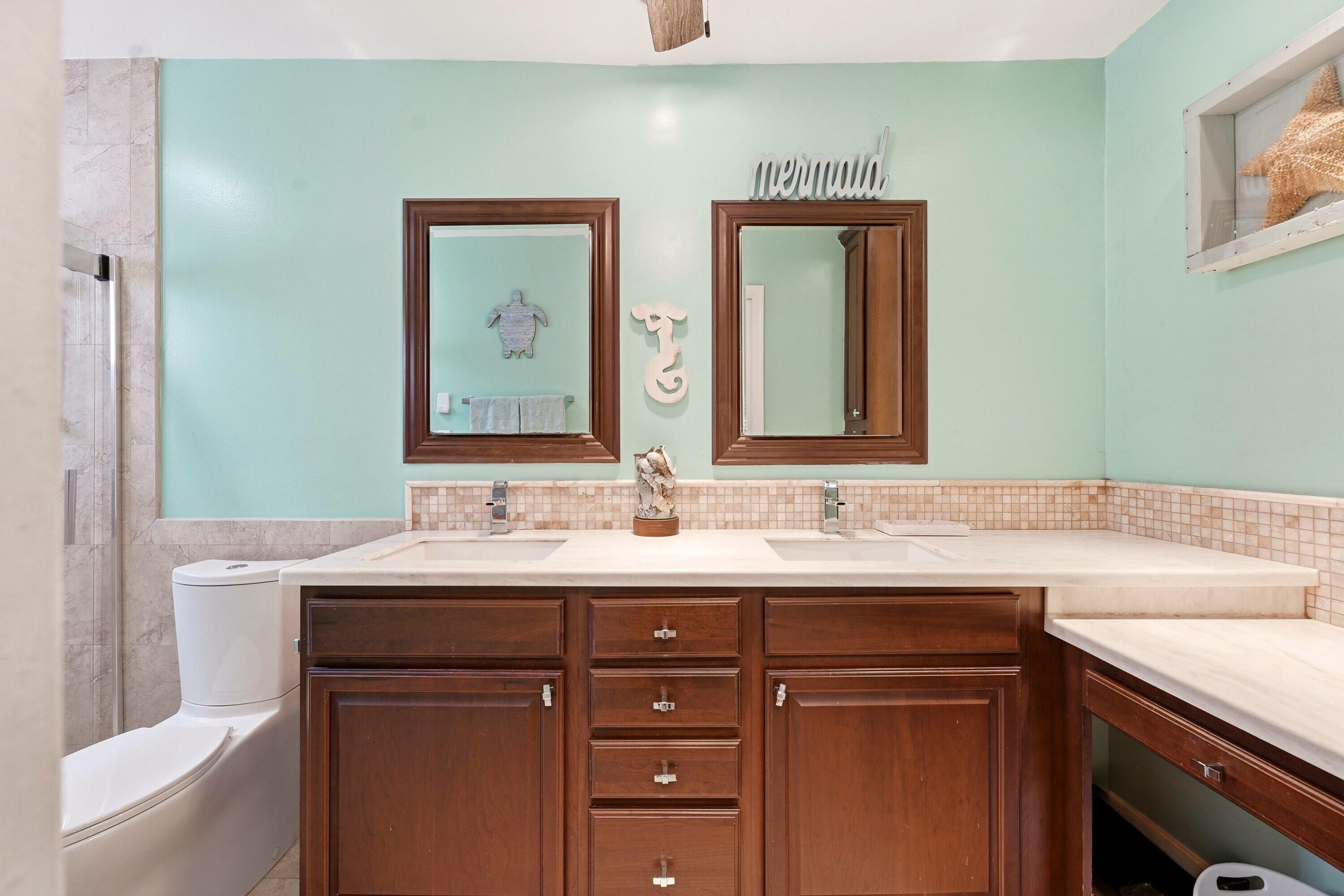 NORTH PALM BEACH HEIGHTS - Residential