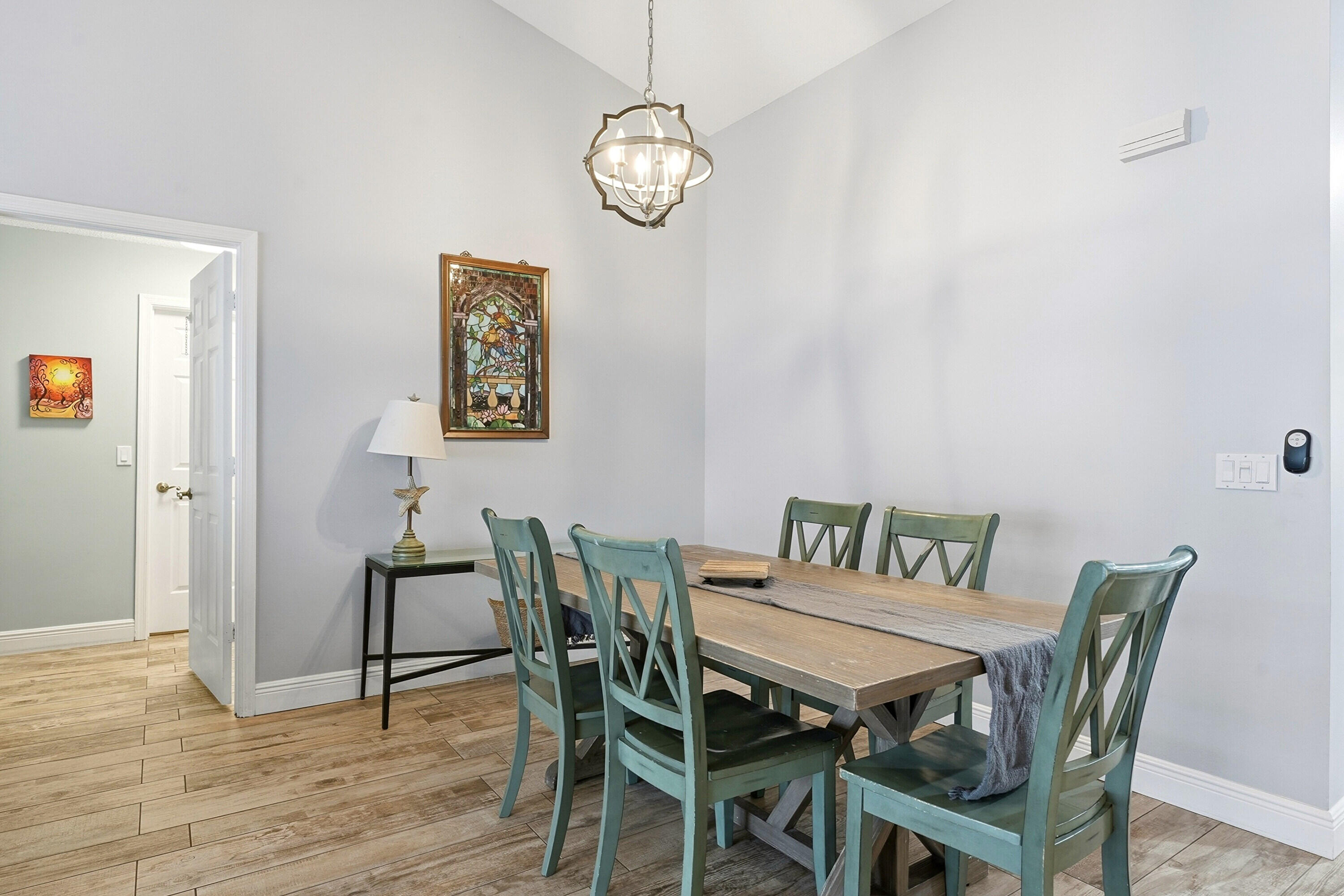 NORTH PALM BEACH HEIGHTS - Residential