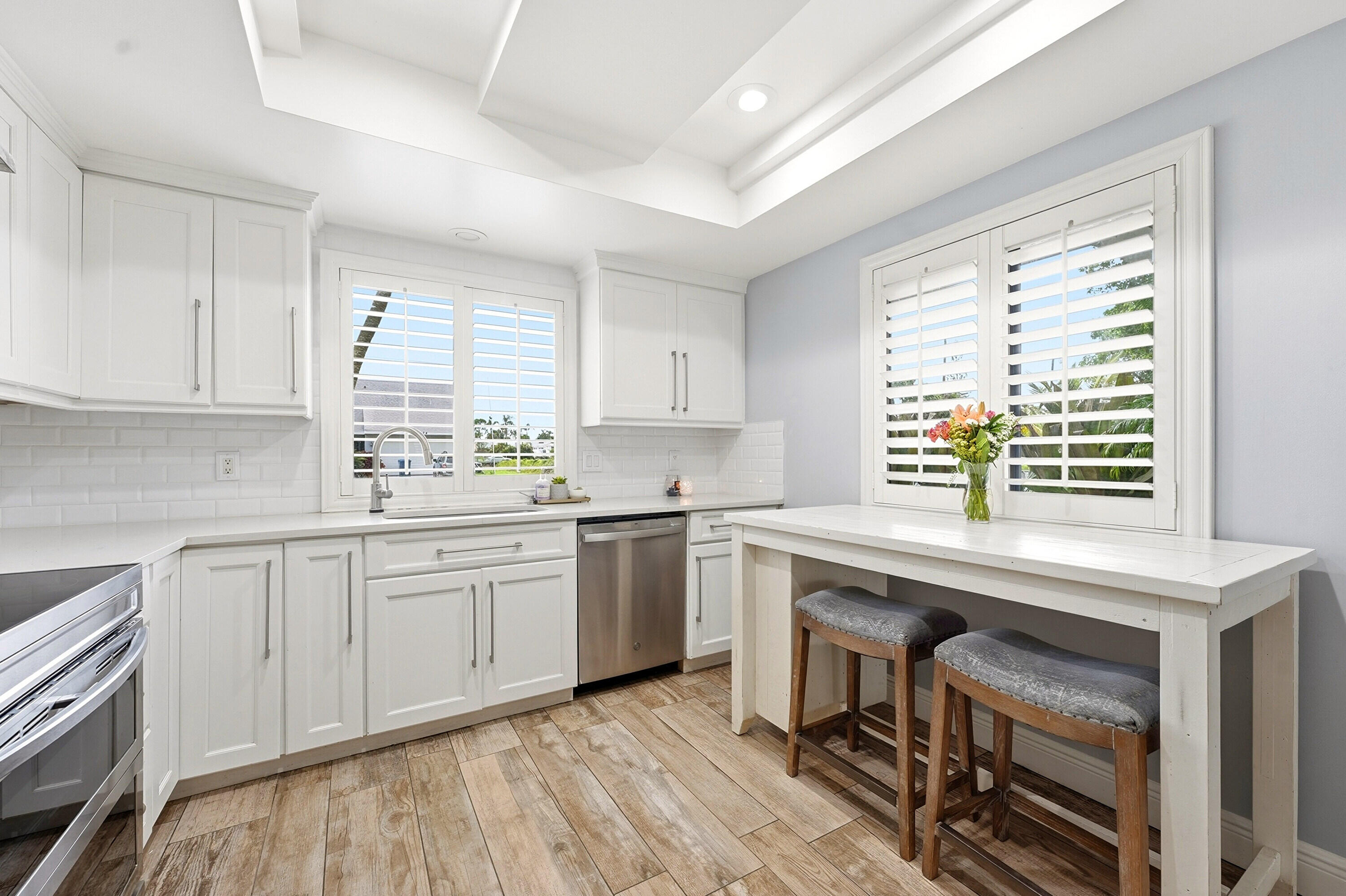 NORTH PALM BEACH HEIGHTS - Residential