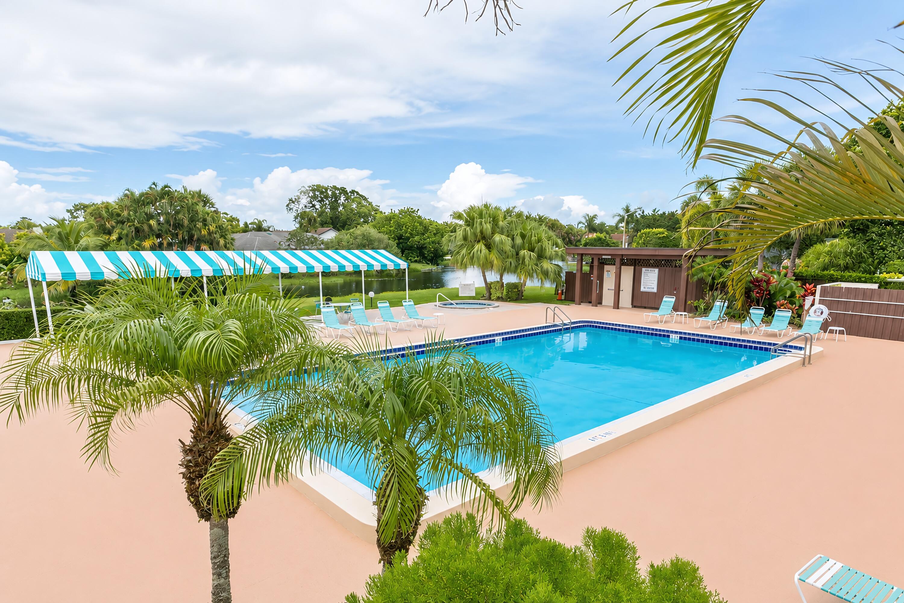 GARDENS OF WILLOW BEND CONDOS - Residential