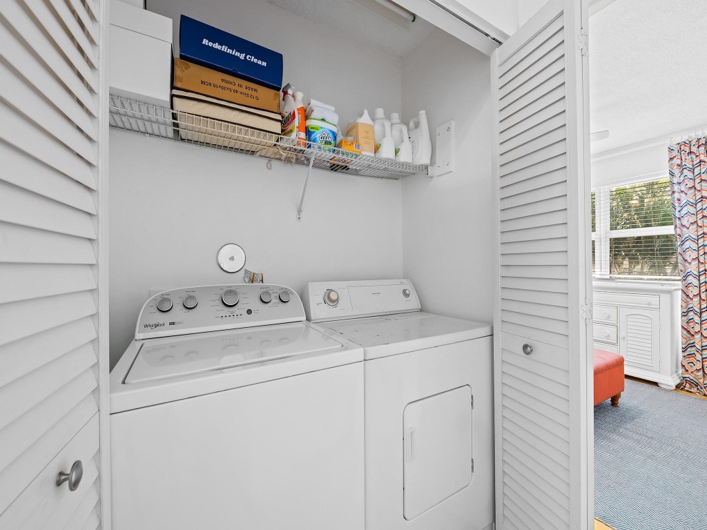 Edgewater Townhomes - Residential Lease
