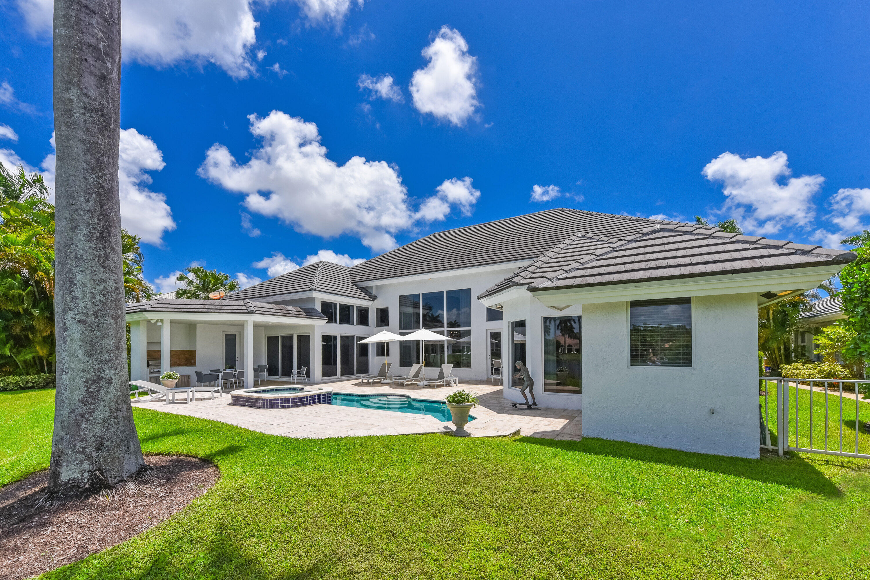 ST ANDREWS COUNTRY CLUB - Residential