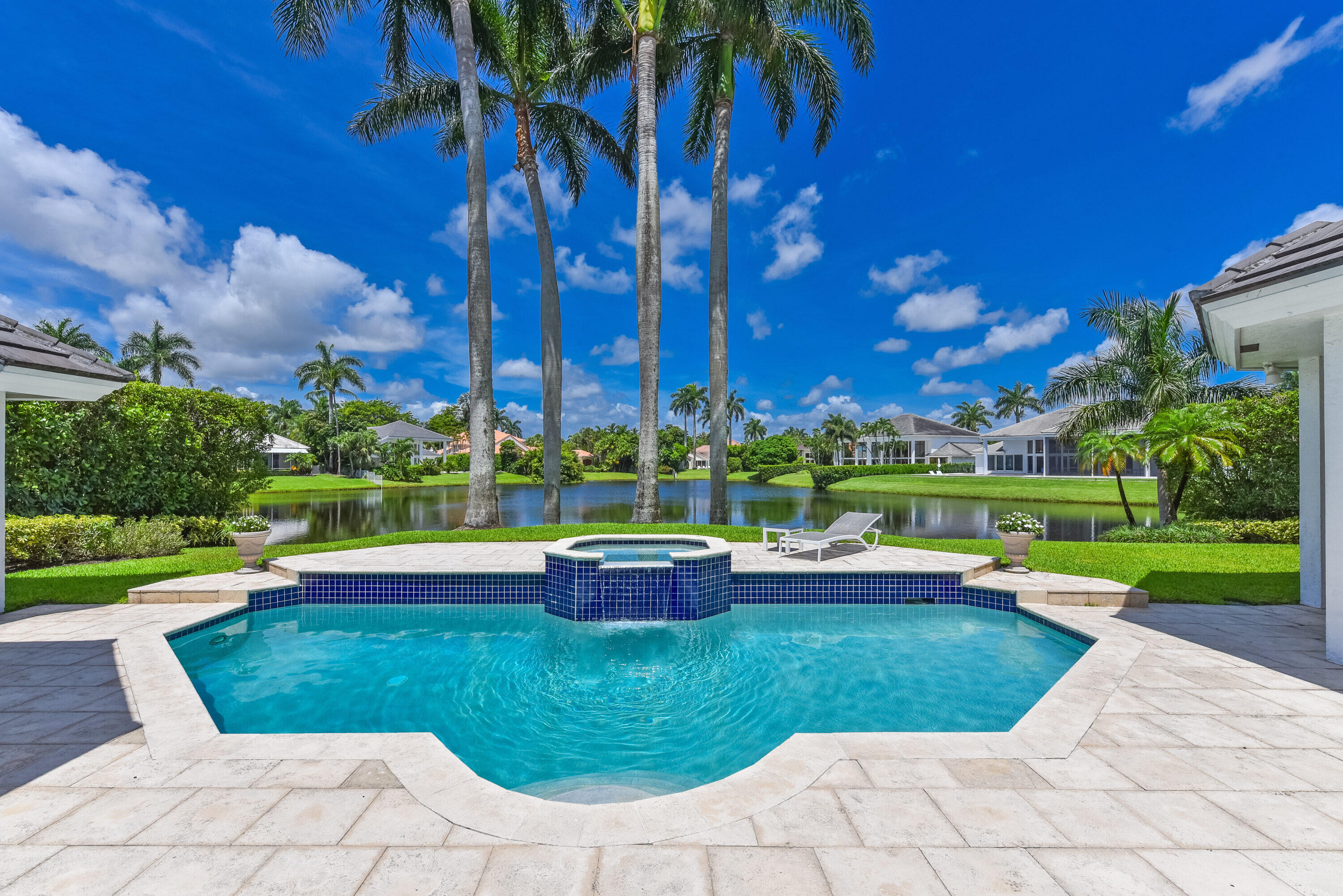 ST ANDREWS COUNTRY CLUB - Residential