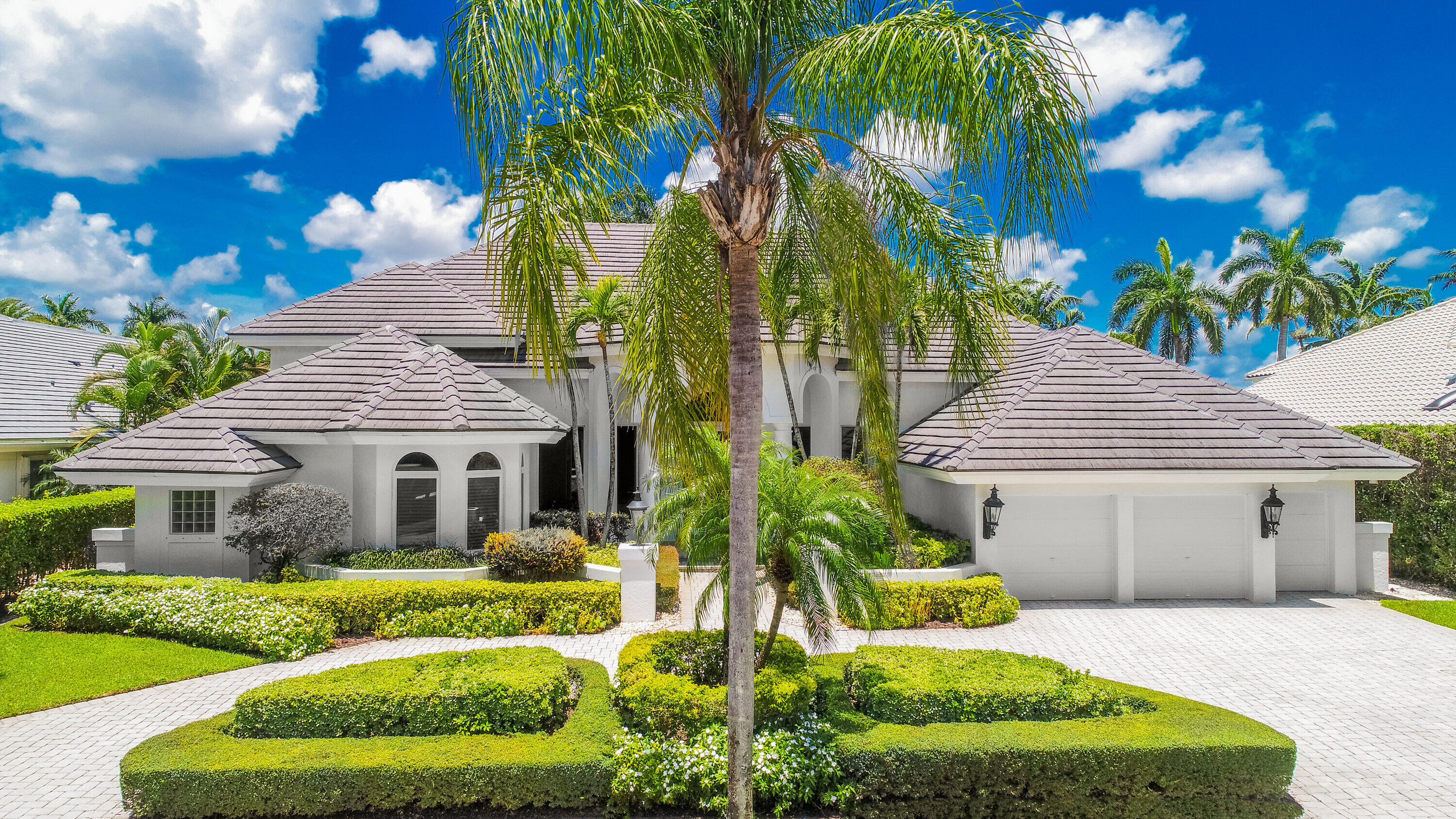 ST ANDREWS COUNTRY CLUB - Residential