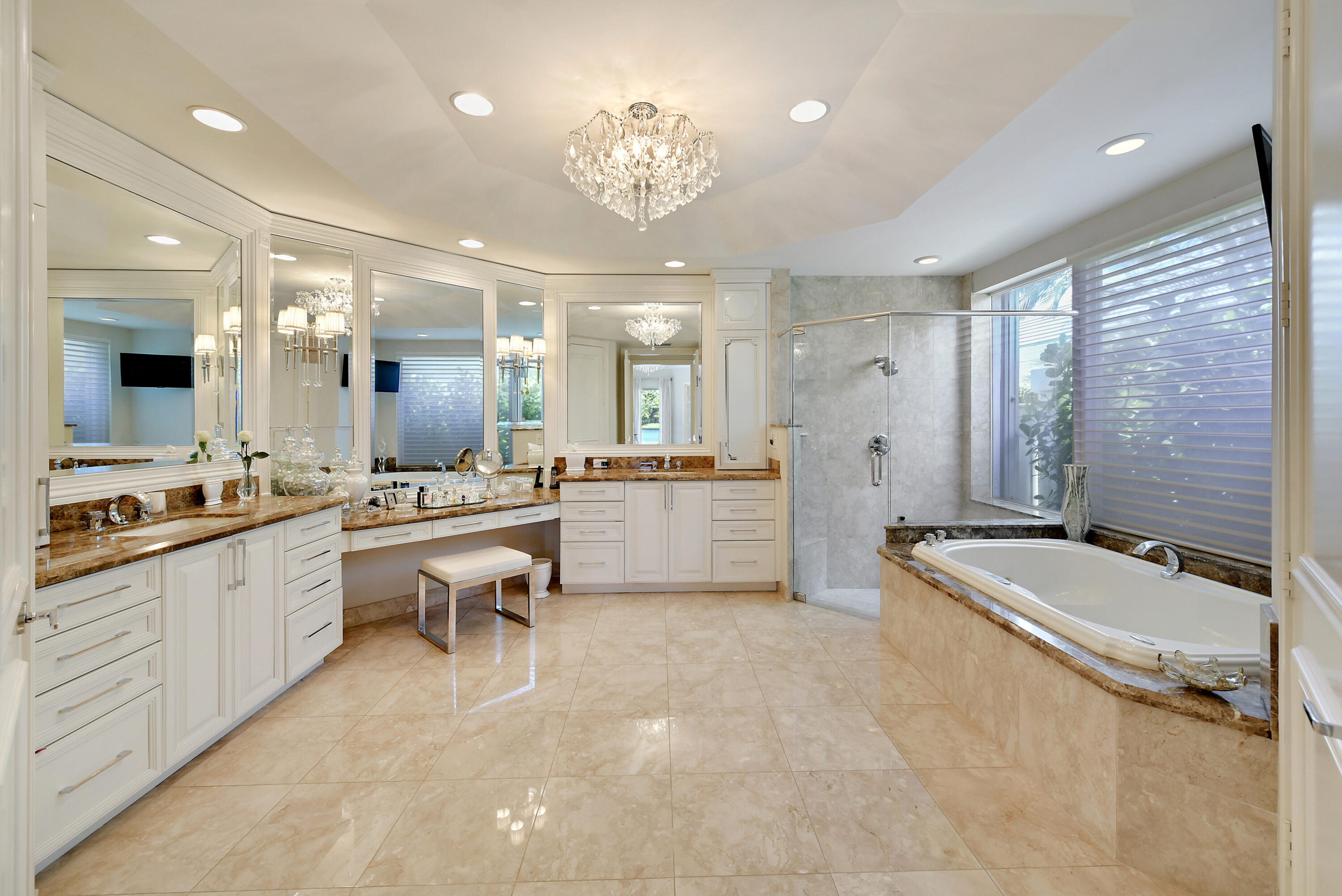 ST ANDREWS COUNTRY CLUB - Residential