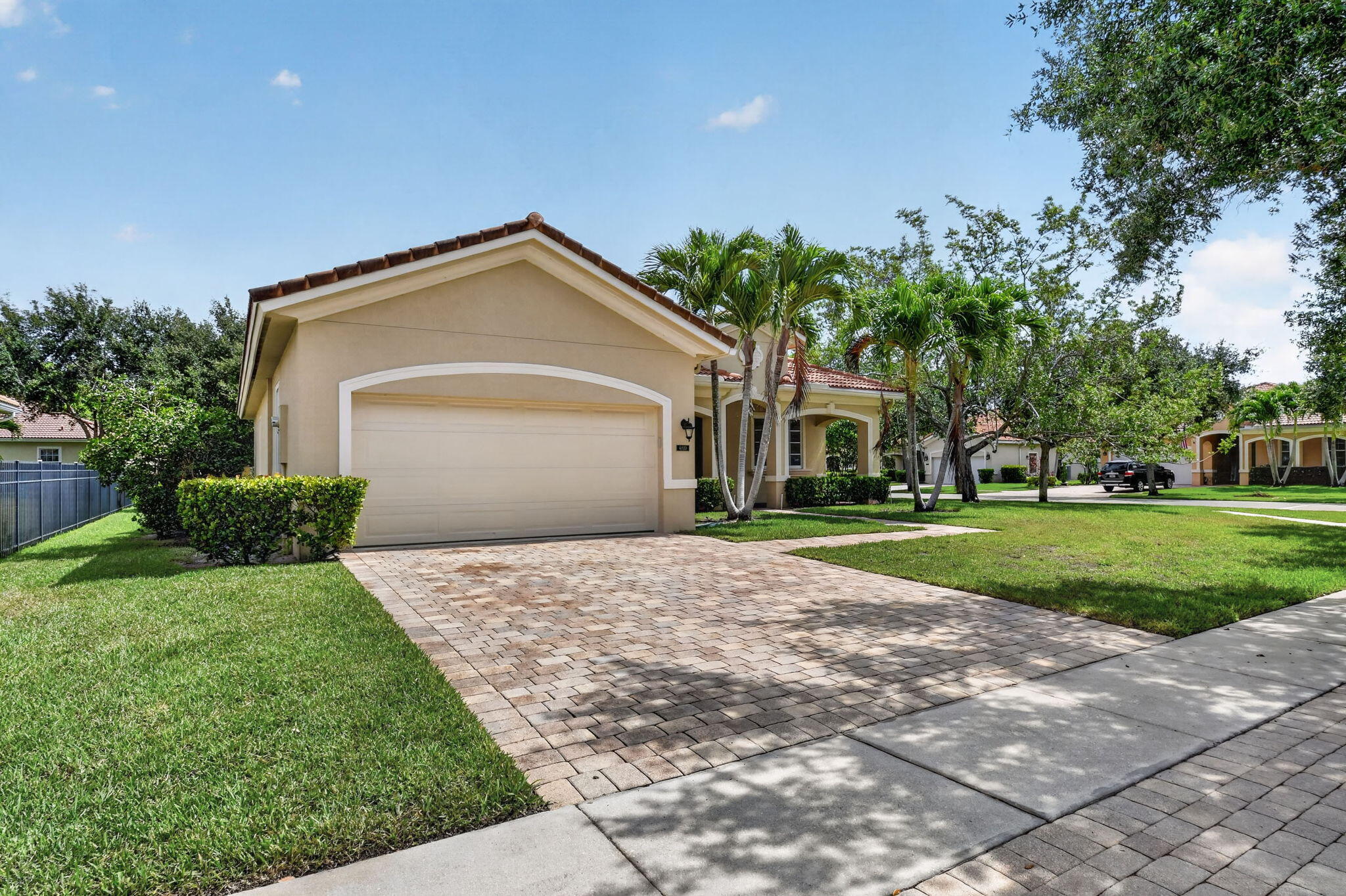 SAGEWOOD - Residential