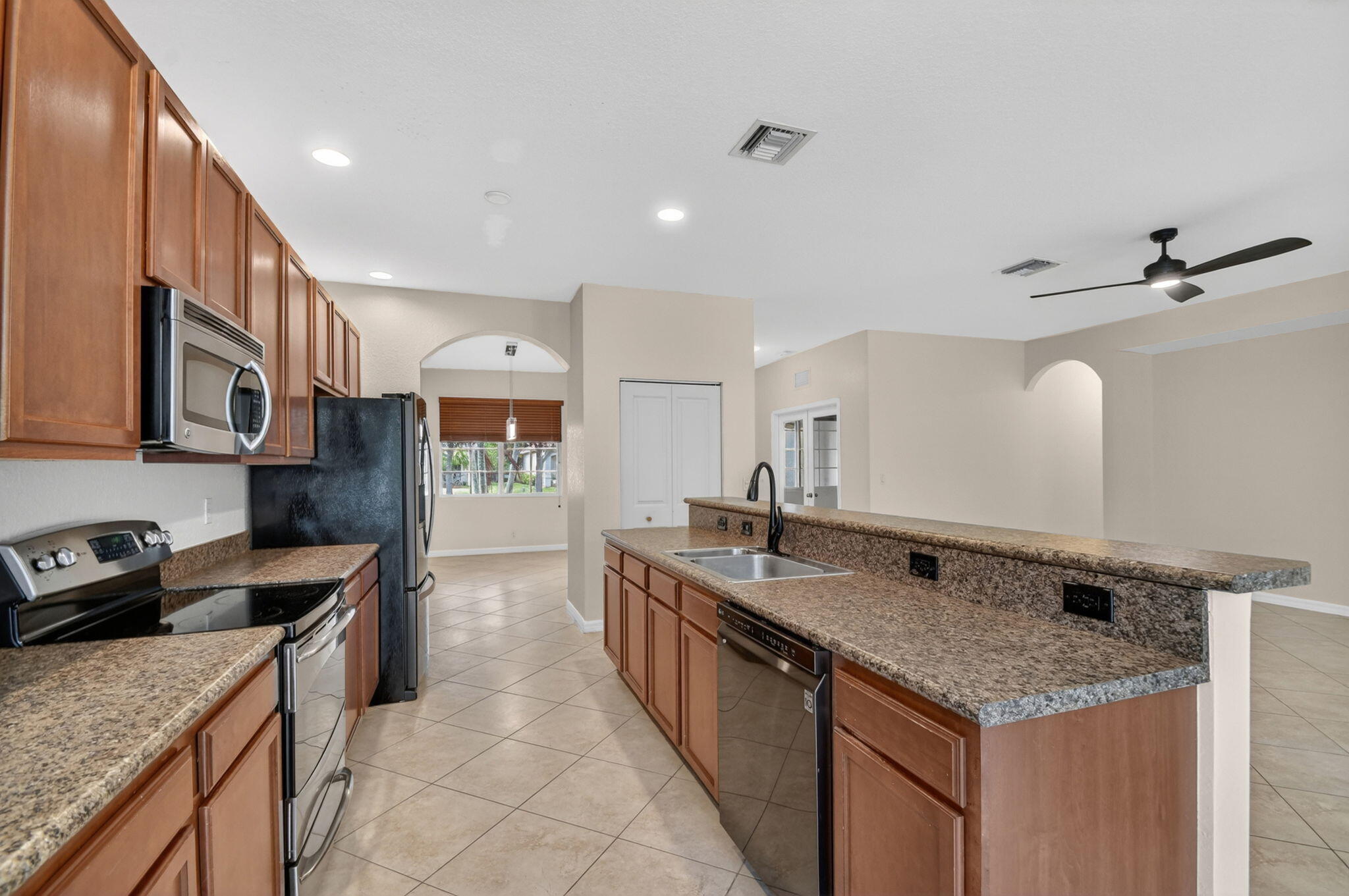 SAGEWOOD - Residential
