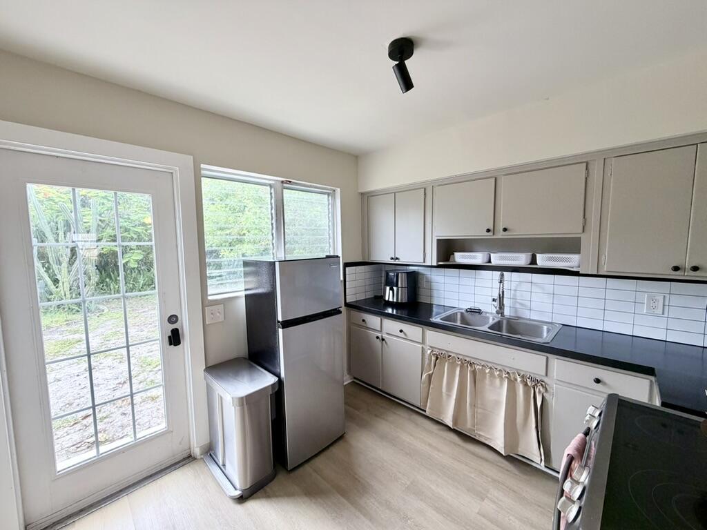 LAKE WORTH HEIGHTS - Residential Lease