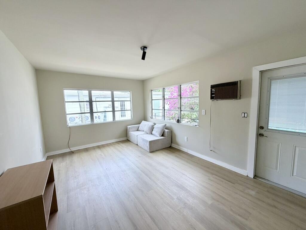LAKE WORTH HEIGHTS - Residential Lease