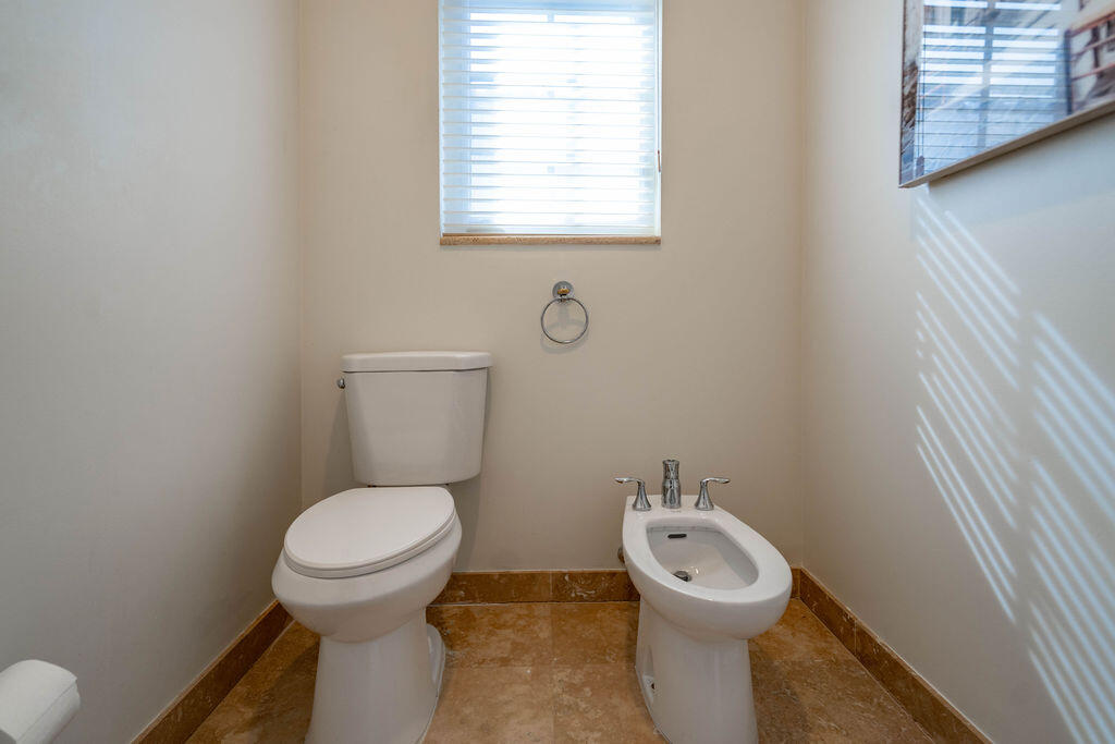 LIGHTHOUSE POINT 5TH SEC - Residential