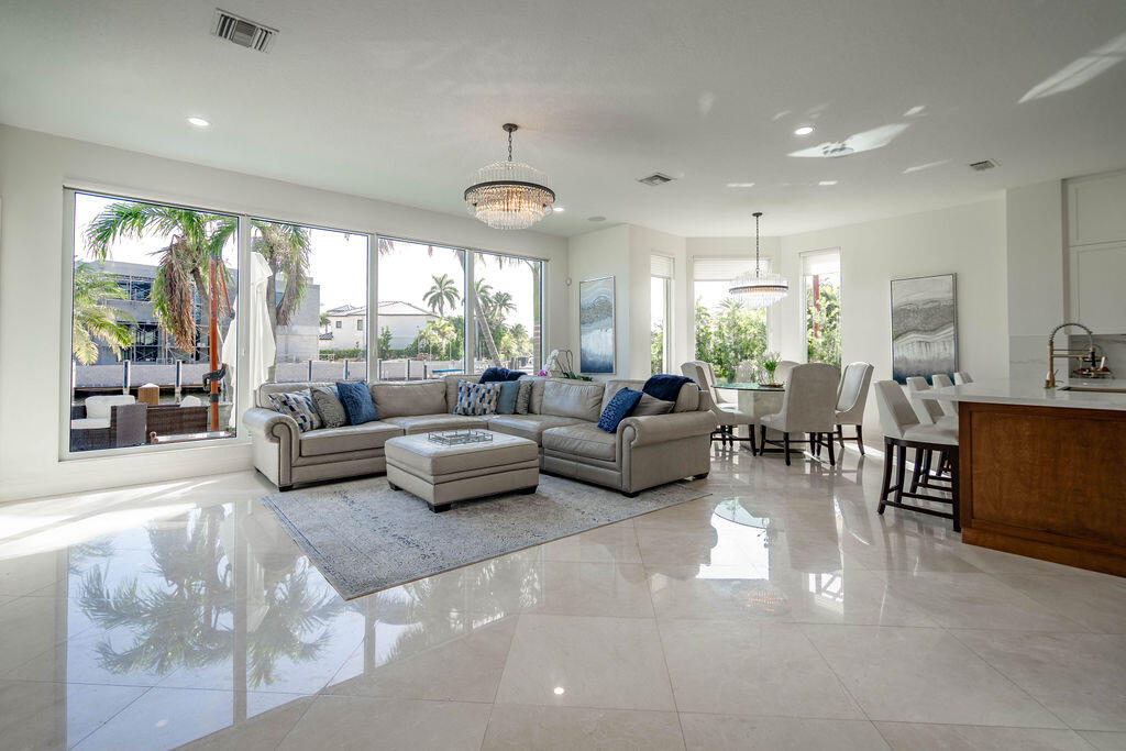 LIGHTHOUSE POINT 5TH SEC - Residential