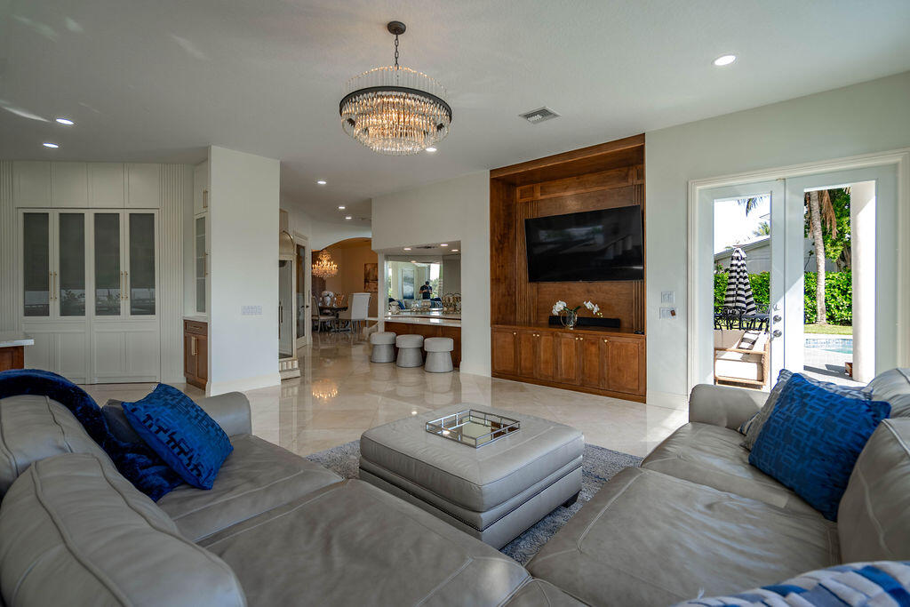 LIGHTHOUSE POINT 5TH SEC - Residential