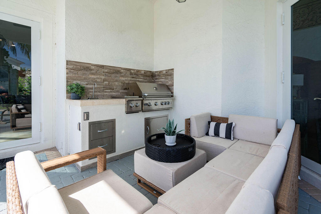LIGHTHOUSE POINT 5TH SEC - Residential