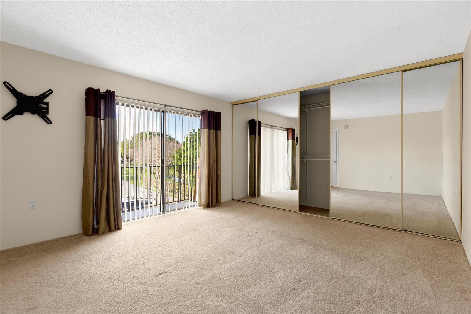 MERIDIAN PARK - Residential Lease