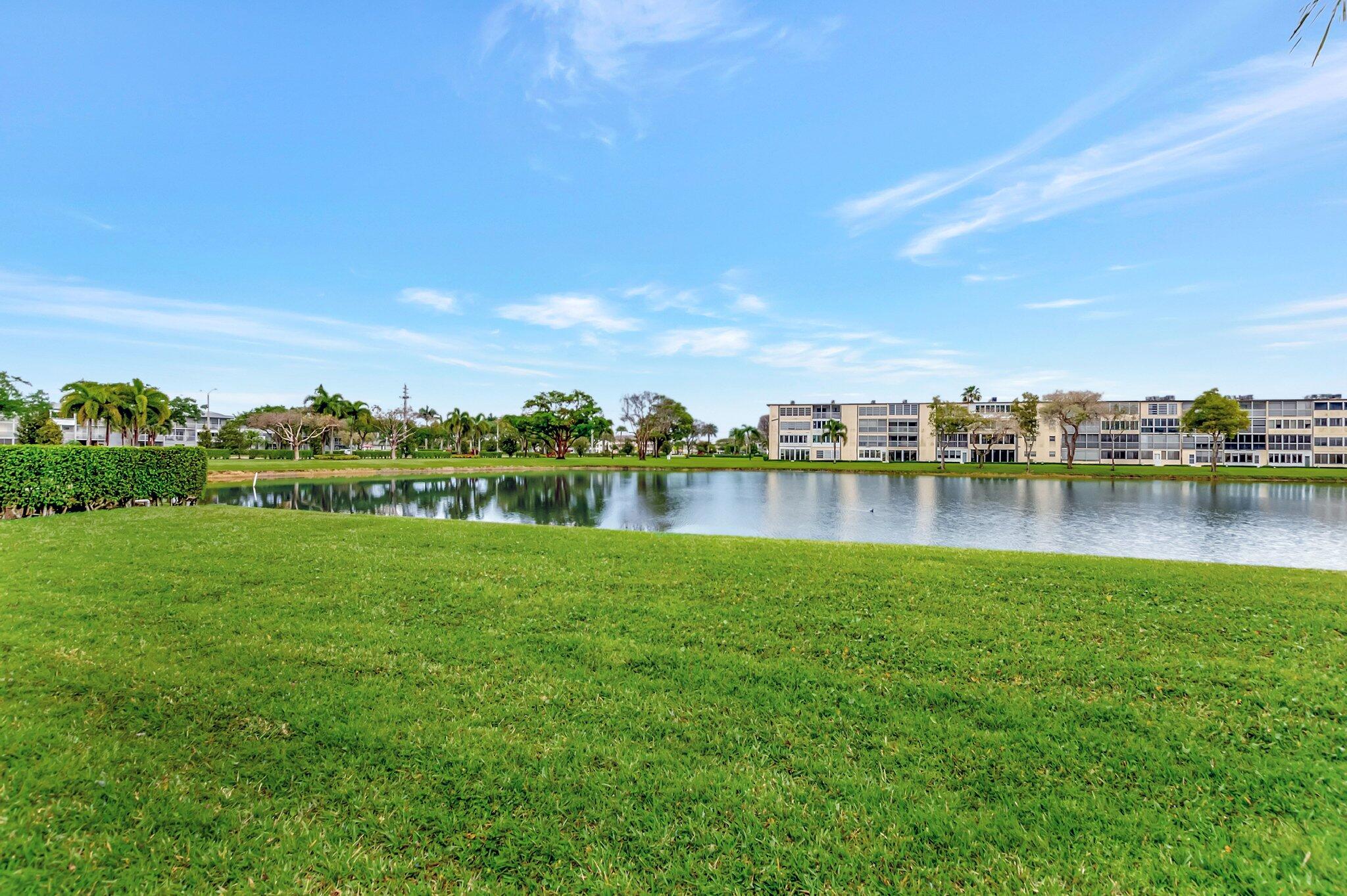 YARMOUTH AT CENTURY VILLAGE CONDO - Residential